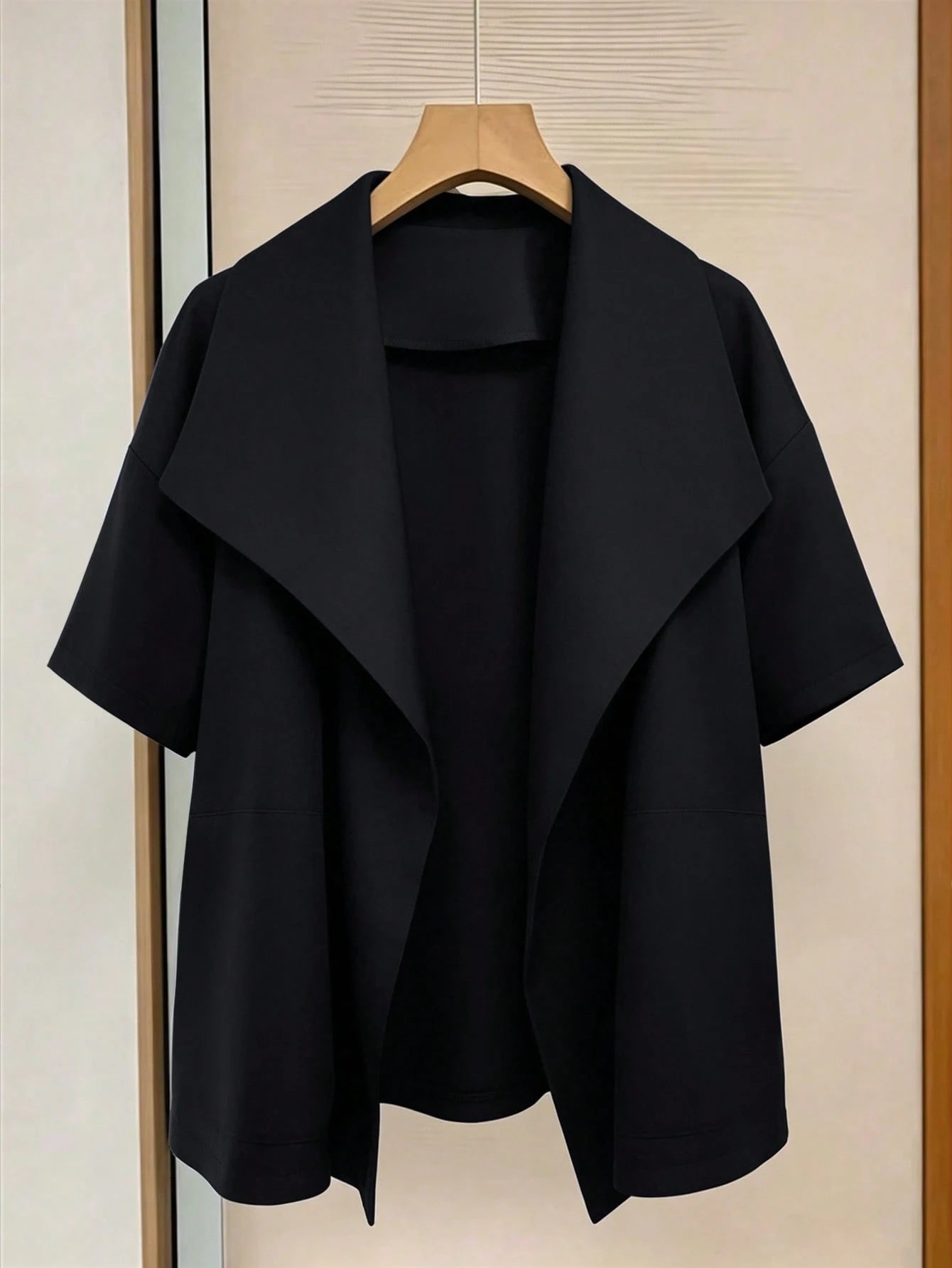 GlowEve CURVE Plus Size Women's Solid Color Versatile Thin Short Sleeve Jacket