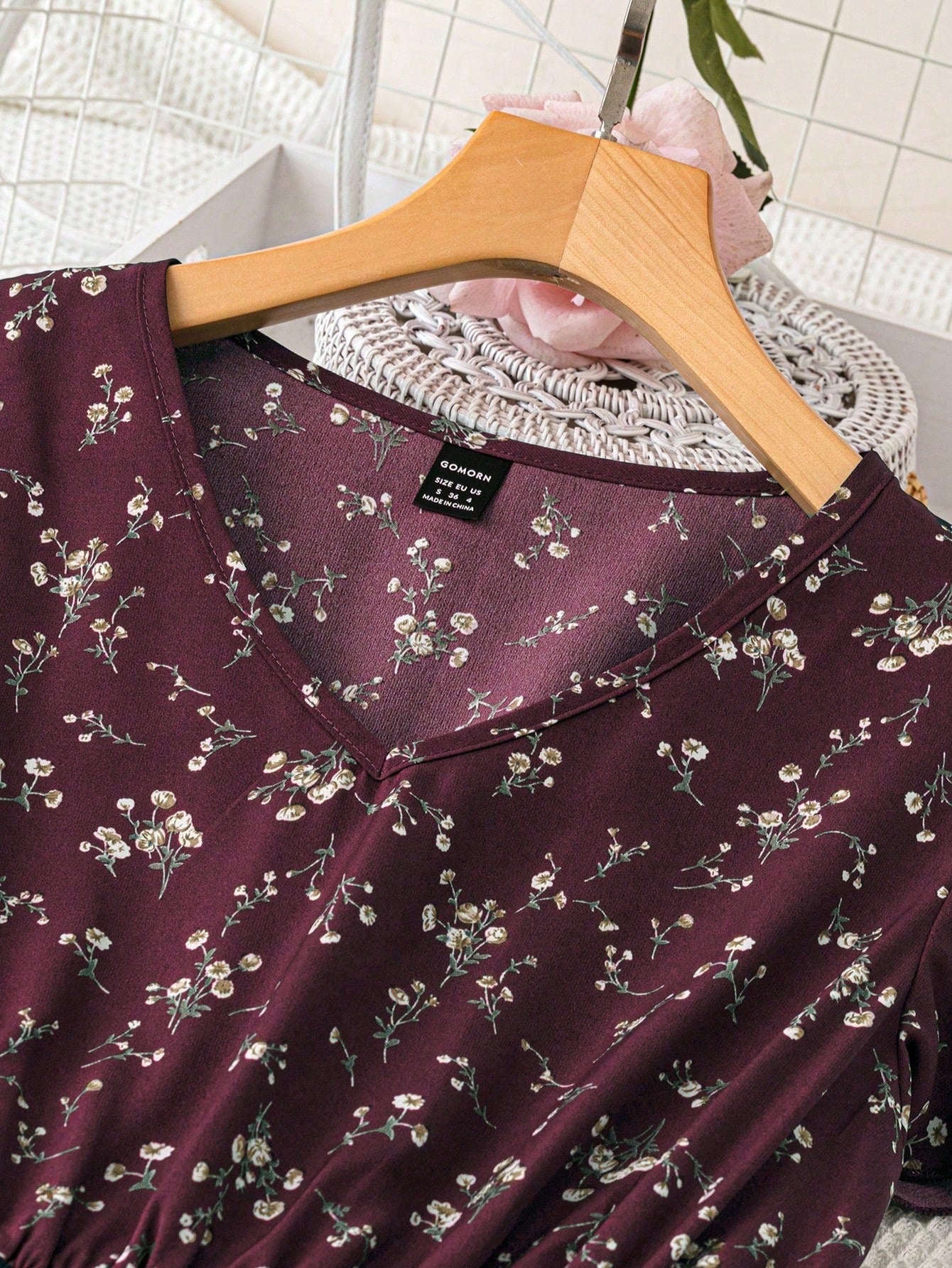 GlowEve Women's Floral Print Waist Tie Short Flutter Sleeve A-Line Dress For New Year Clothes Maxi Women Outfit