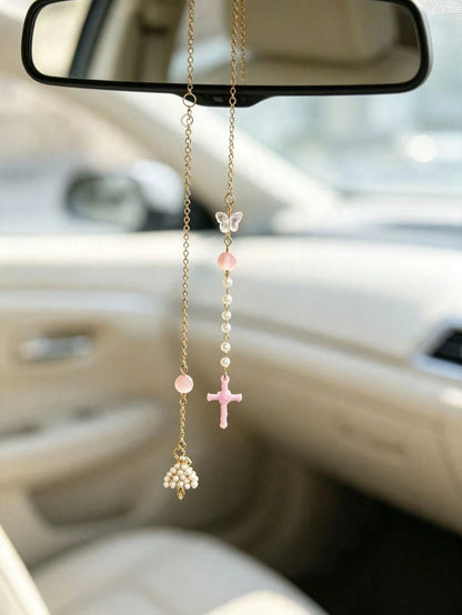 Handmade Gold Chain Car Rearview Mirror Hanging Ornament, Pink Cross Butterfly Faux Pearl Beaded Design, Lightweight Non-Obstructive Interior Car Decor Pendant, Fashionable Car Accessory