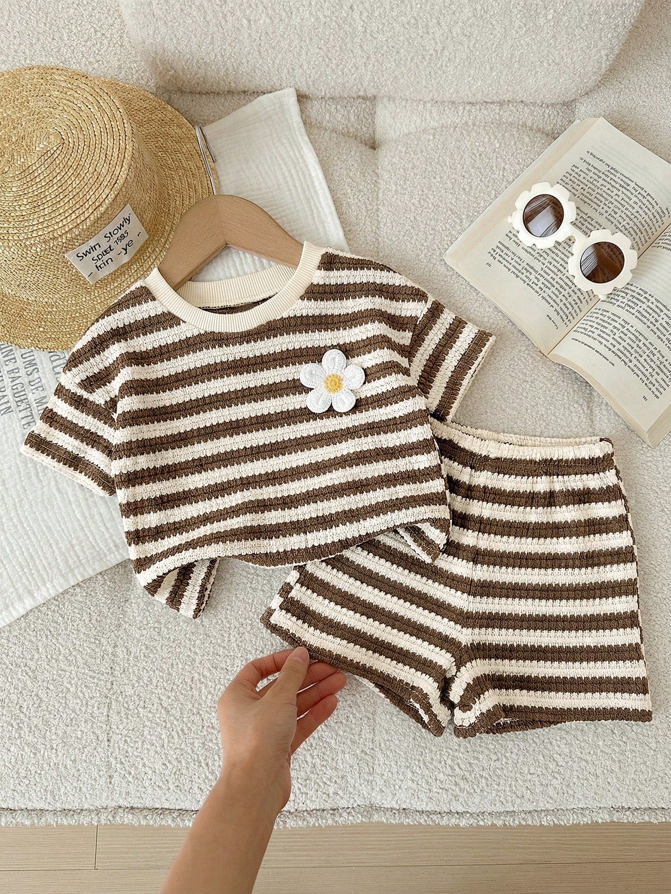 Happikins Mama's Little Girl Baby Girl's Vintage Leopard Print T-Shirt And Skinny Shorts Set,Cream White Brown Summer Casual Vacation Loose Shorts