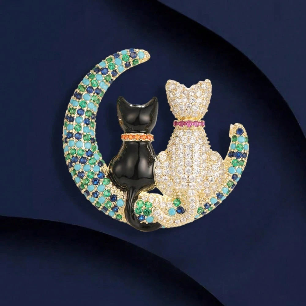 High Quality Popular Cute Moon Cat Brooch Women Animal Corsage Pin Suit Scarf Accessories