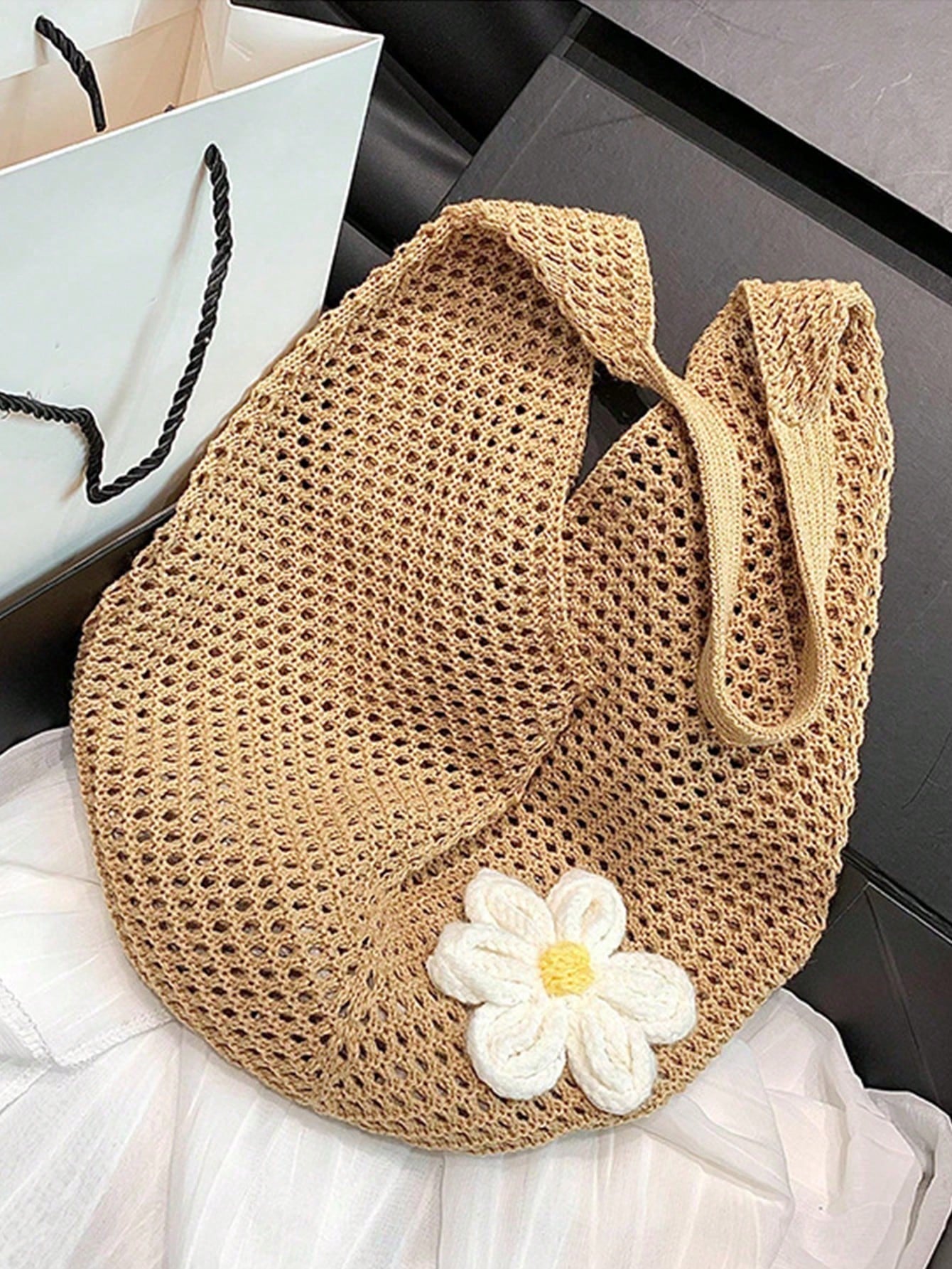 Hollow Woven Straw Bag, Bohemian Style Beach Tote, Hollow Tote Bag, Large Capacity Shopping Beach Bag, Fashion Hollow Woven Straw Bag