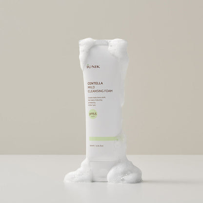 iUNIK Centella Mild Foaming Facial Cleanser