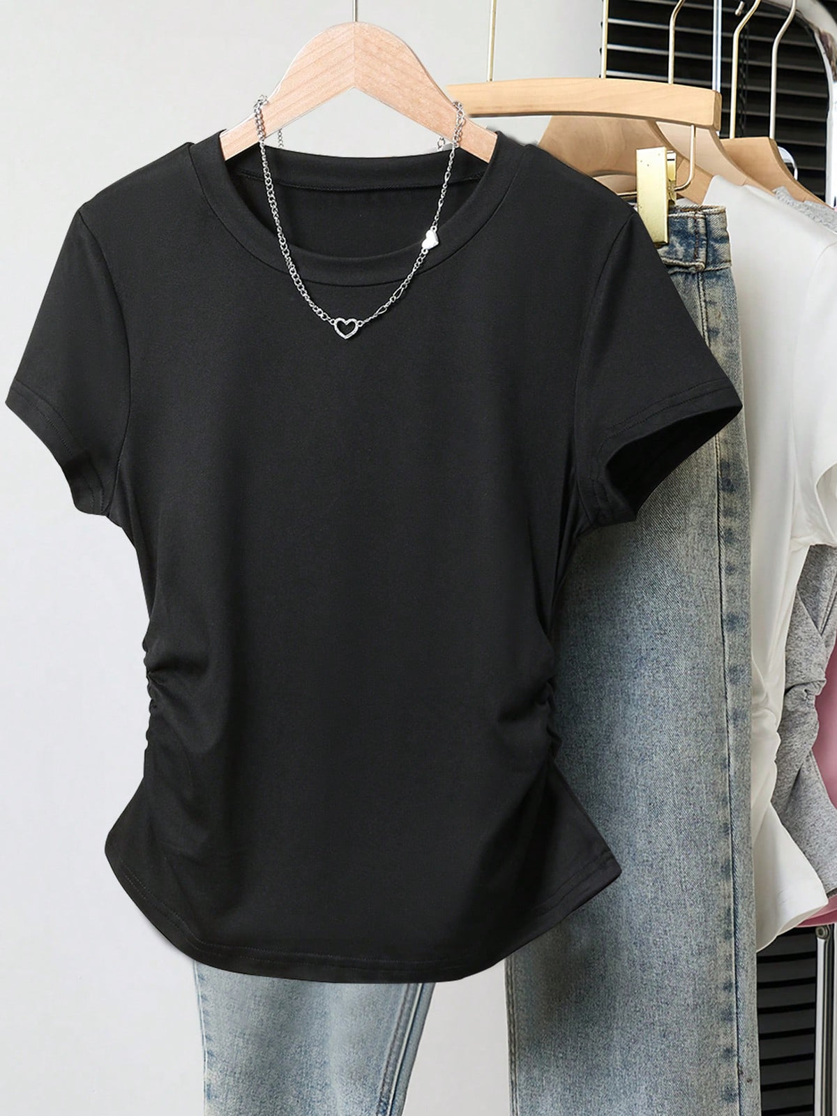 INAWLY Women's Solid Color Round Neck Short Sleeve T-Shirt Top, Fashionable For Summer