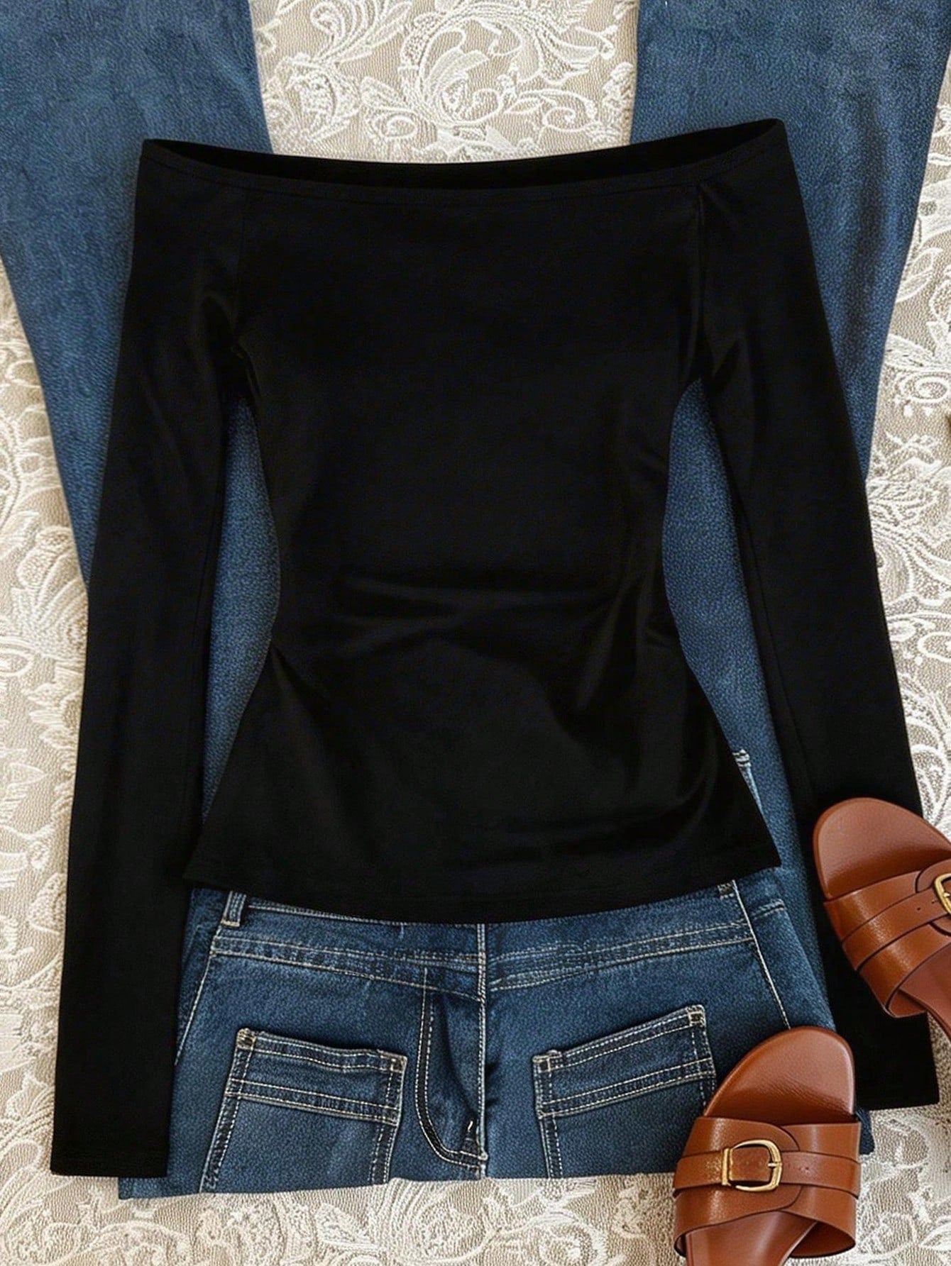 IslaSuriya Fashionable Minimalist Off-Shoulder Long Sleeve T-Shirt, Gift For Friends