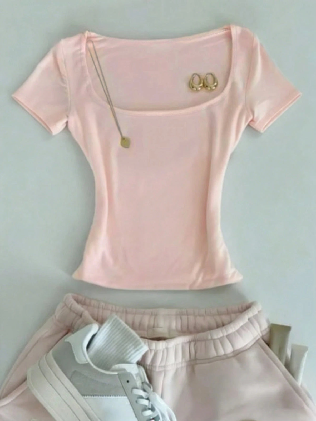 IslaSuriya Minimalist Fashion Light Pink Square Neck Slim-Fit Short-Sleeve T-Shirt,Summer Casual Occasion Top For Mom Or Sisters Mother's Day Gift