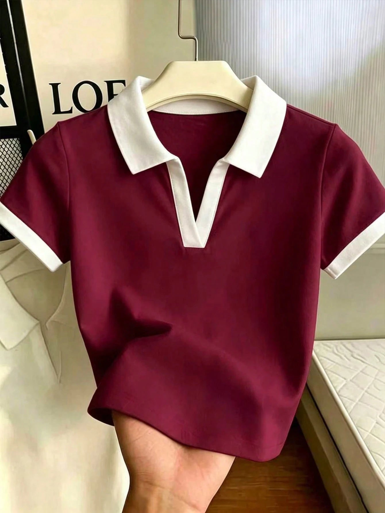 IslaSuriya Women's Solid Color Polo Collar Fitted Short Sleeve T-Shirt