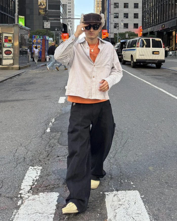 Knick Shirt