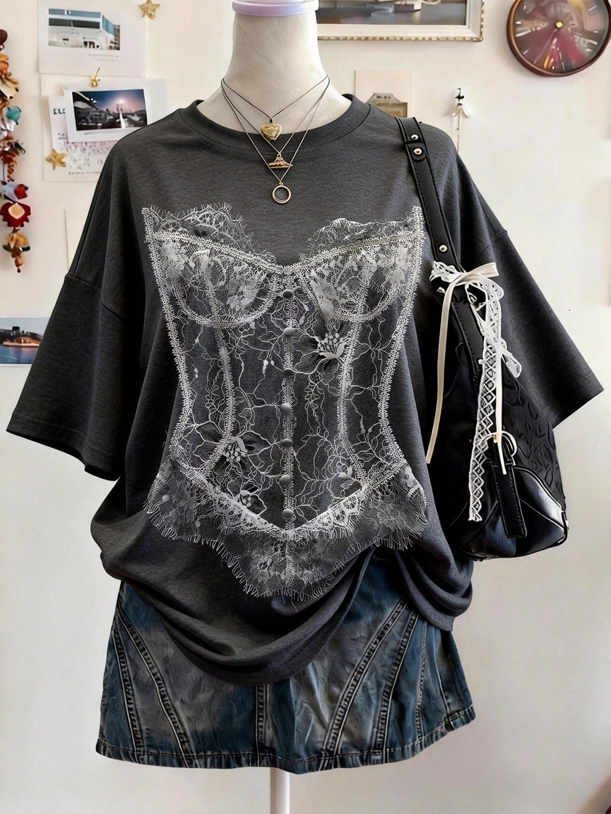 Lalippa Music Note Pattern Digital Print Fashionable Minimalist Oversized Mid-Length Round Neck Drop Shoulder Women T-Shirt, Gift For Friends