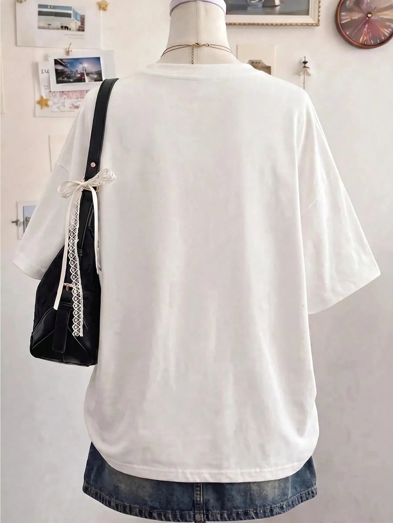 Lalippa Tiger Digital Print Oversized Loose Fit Mid-Length Round Neck Drop Shoulder Women T-Shirt, Gift For Friends