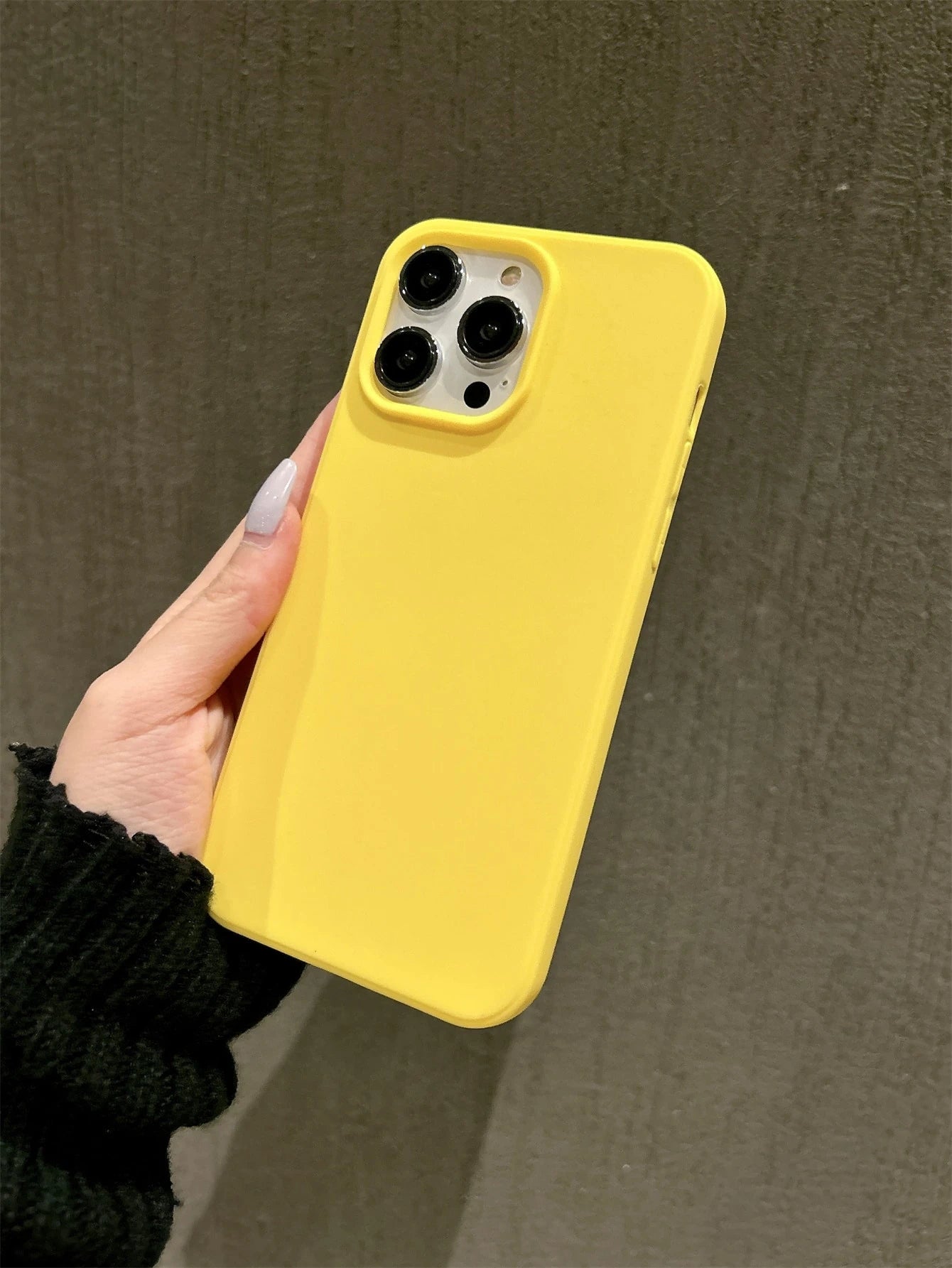 Large Hole Candy Minimalist Solid Color Matte Creative Anti-Drop Phone Case Compatible With Apple 18promax 11 12 13 14 15 16plus 13promax XR 16 14plus 14promax 13pro Mini 17