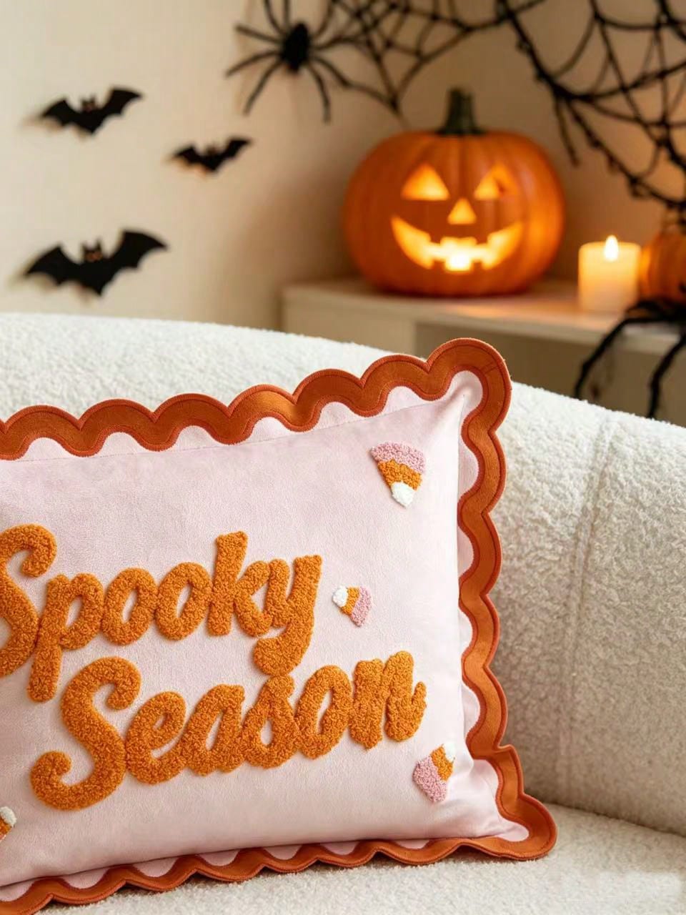 LCUHPCL 1pc Halloween Ruffle Candy Letter 3D Towel Embroidery Spooky Season Pillow Case, Suitable For Bedroom, Living Room, Sofa, Daily Party And Other Environments