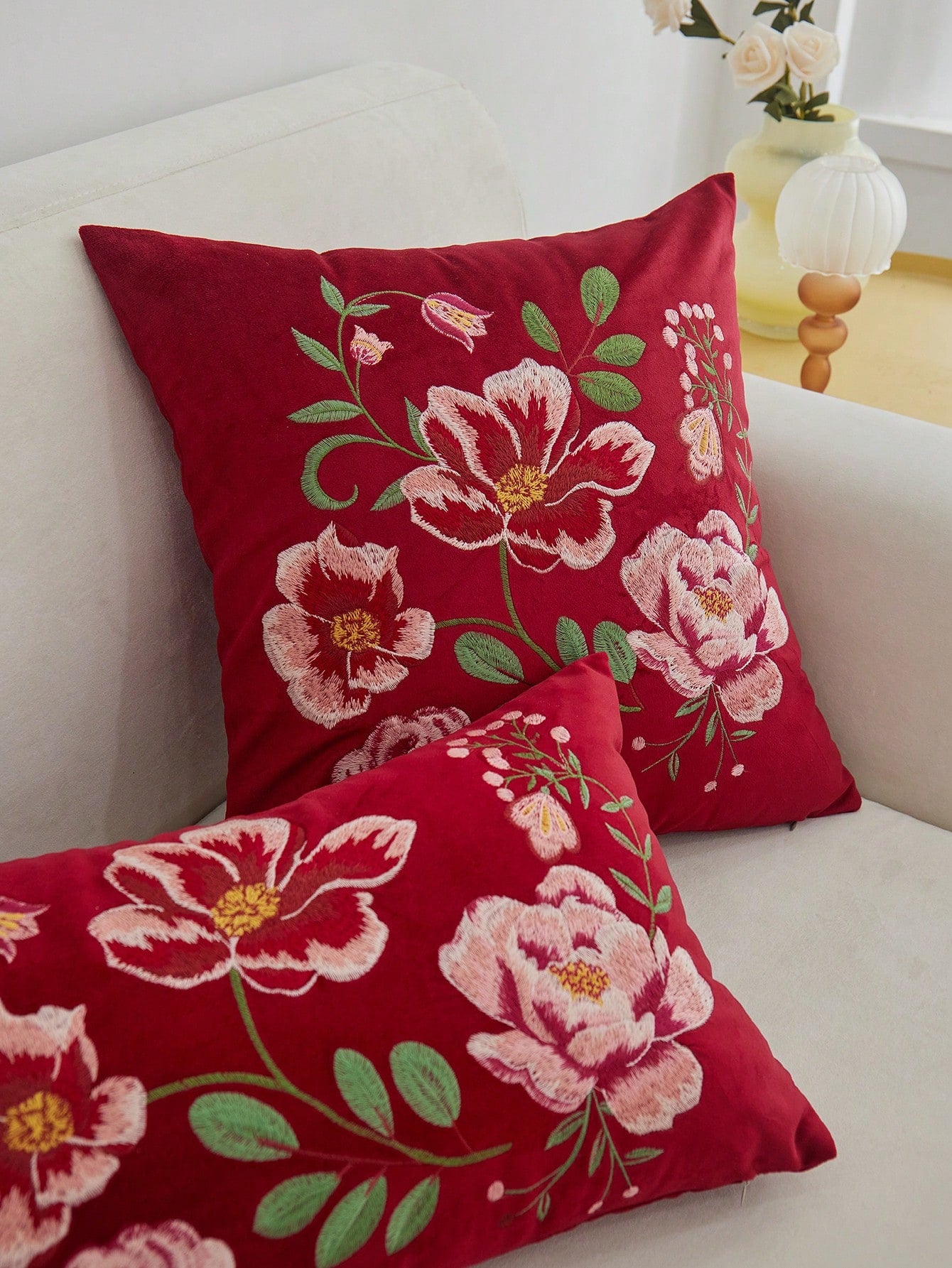 LCUHPCL 1pc Red Floral Embroidered Velvet Throw Pillow Cover, Home Decor Suitable For Living Room, Bedroom, Party, Car, Sofa And Various Environments, All Season