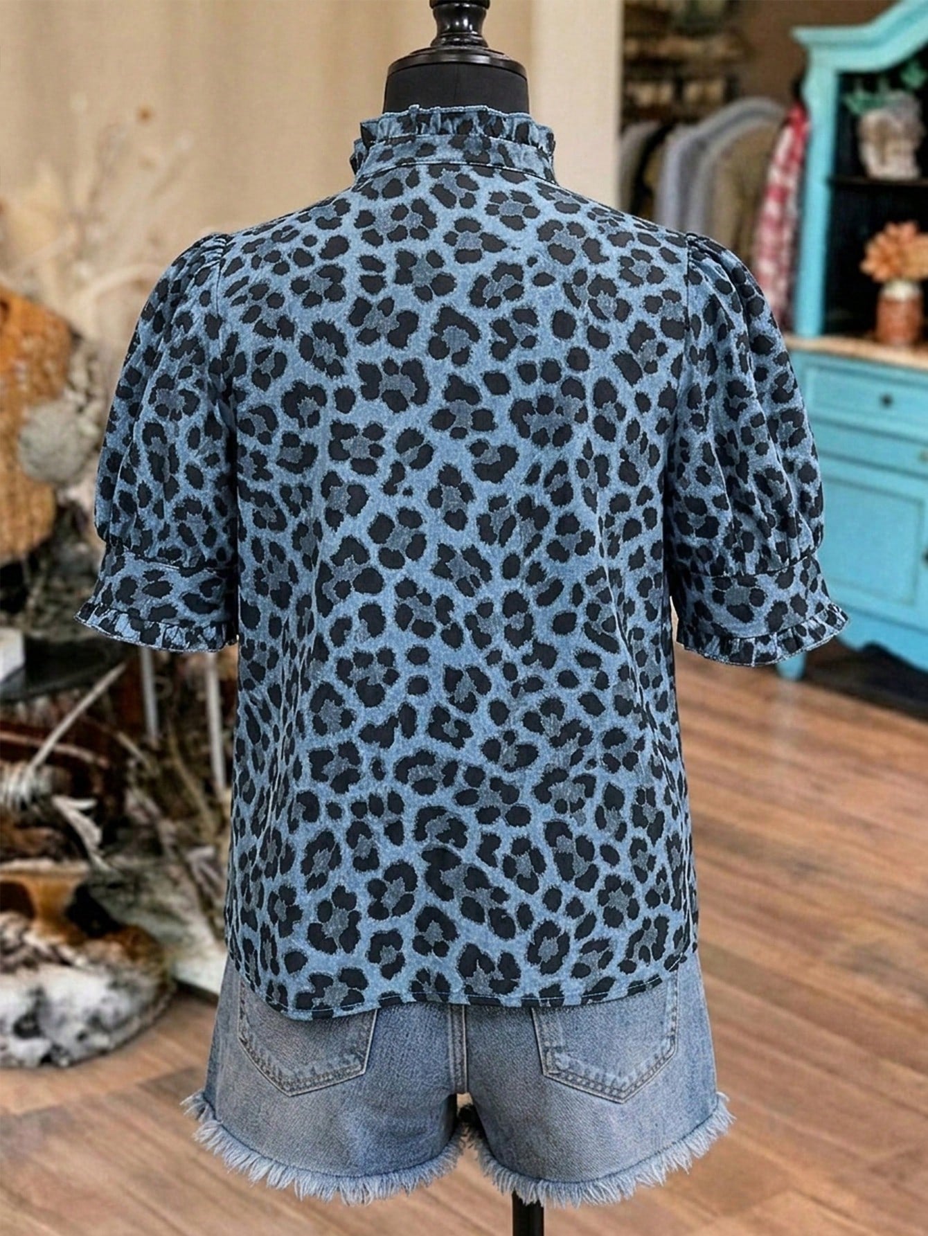 Linhara Plus Size European & American Style Leopard Print Ruffle Short Sleeve Blouse, Casual Summer Vacation Top