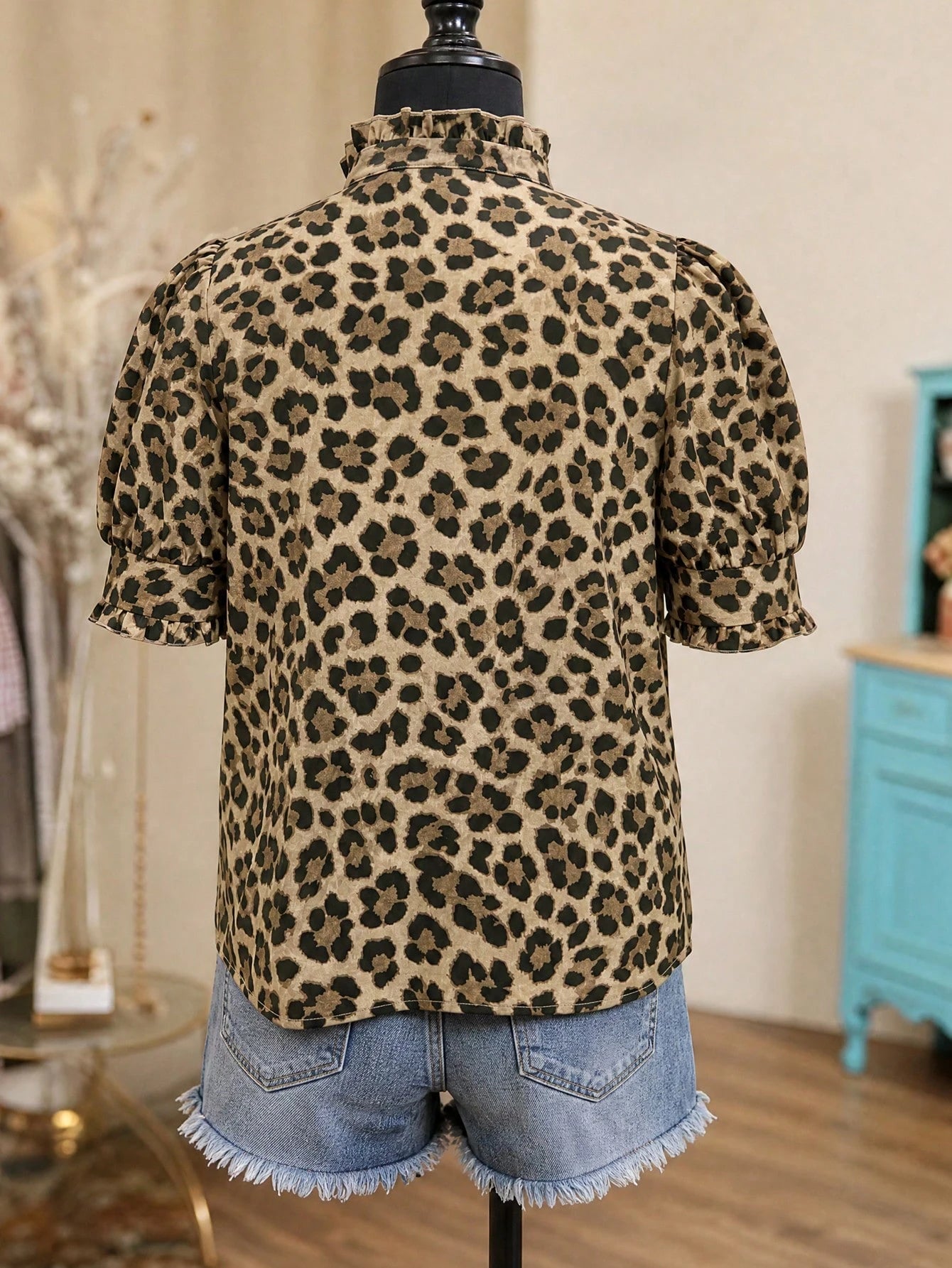 Linhara Plus Size European & American Style Leopard Print Ruffle Short Sleeve Blouse, Casual Summer Vacation Top