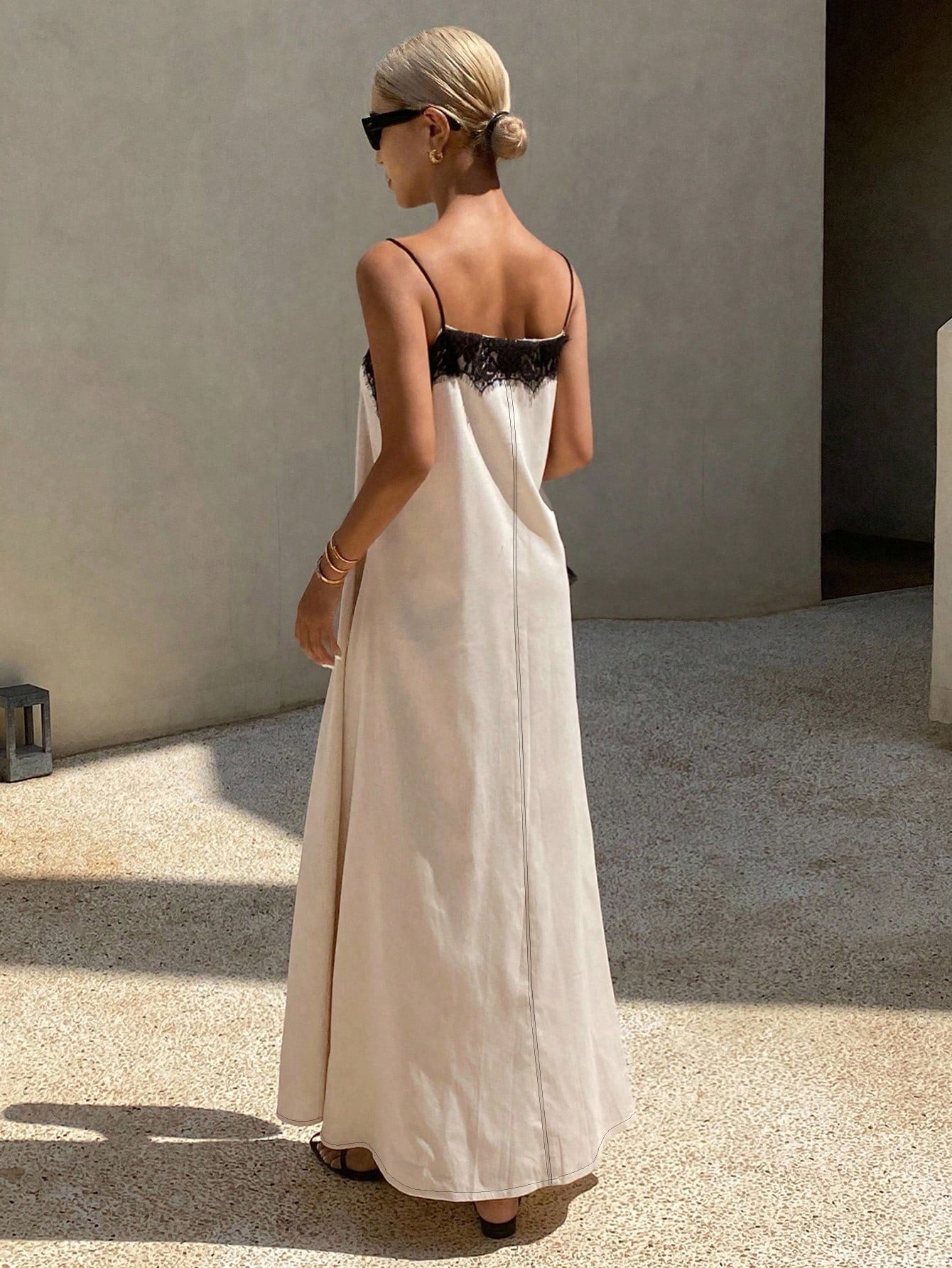 Livesso V-Neck Sleeveless Blue Solid Color Cinched Waist Full Skirt Vacation Style Women's Long Dress