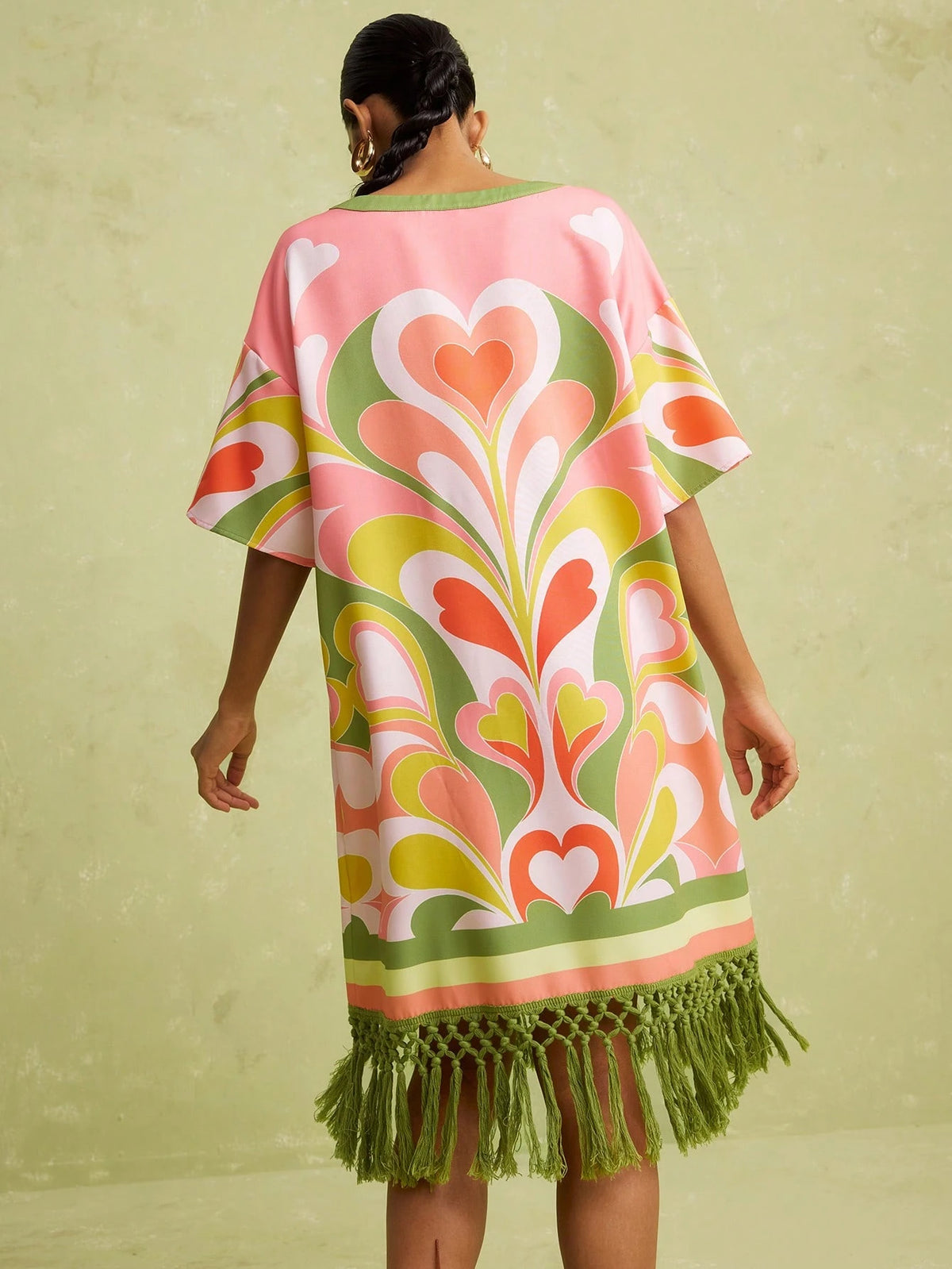 LOTSLUV Women's Spring/Summer Vacation Casual Boho Heart Floral Print Round Neck Loose Short Sleeve Patchwork Tassel Trim Short Dress Vacation Pink Green