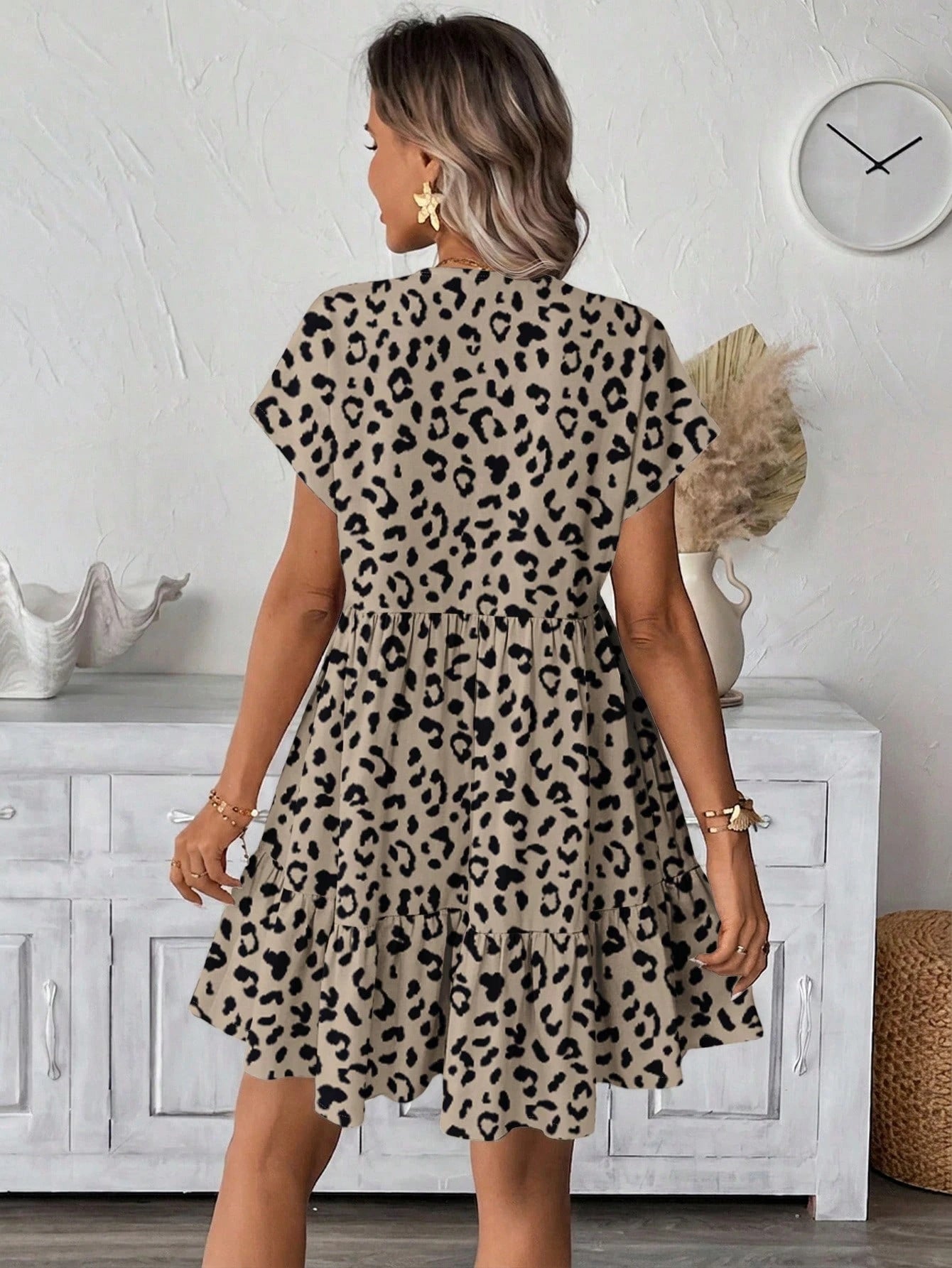 LUNE Vintage Leopard Print V-Neck Women's Short Dress