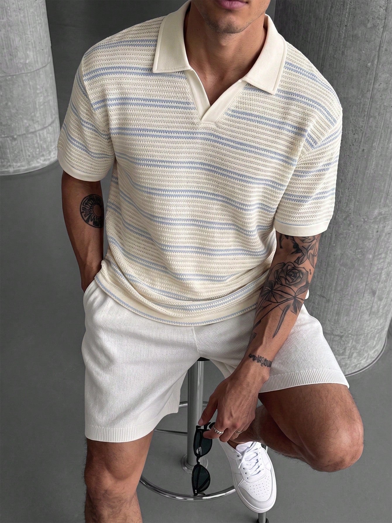 Manfinity Homme Men's Blue And White Stripe Knitted Half-Zip Mesh Textured Short Sleeve Polo Shirt,Casual Summer Vacation Holiday Knit Crochet Shirt,Vintage Old Money