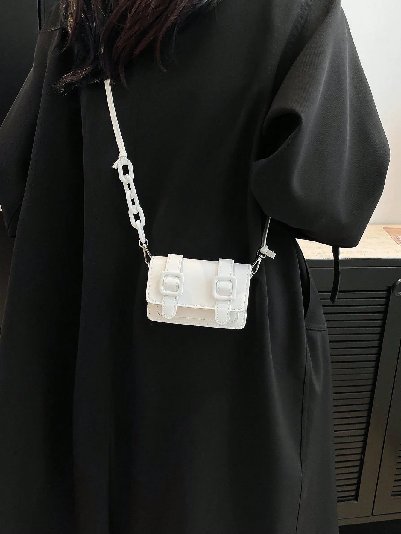 Mini Acrylic Decorative Chain Lipstick Crossbody Bag