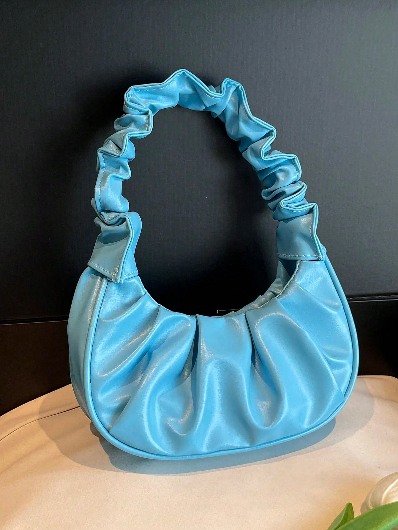 Mini Fashionable Solid Color Pleated Cloud Shaped Handbag, Crescent Shoulder Bag, Underarm Tote Bag, Commuter Bag, Spring/Summer
