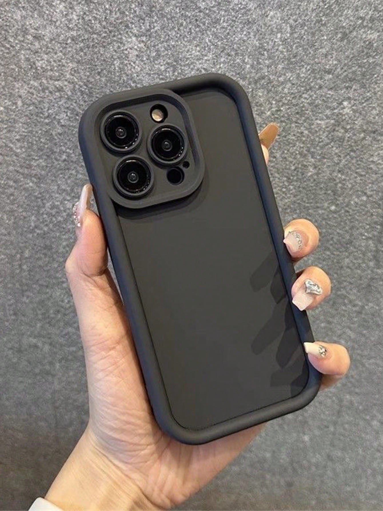 Minimalist Solid Black Shockproof Thick Phone Case Suitable For IPhone 17 Pro Max/17 Pro/17 Air/17/16 Pro Max/16/16 Pro/16 Plus/16E/15/15 Plus/15 Pro/15 Pro Max/11/12/13/14 Pro Max/XS/XR/11 Pro/11 Pro