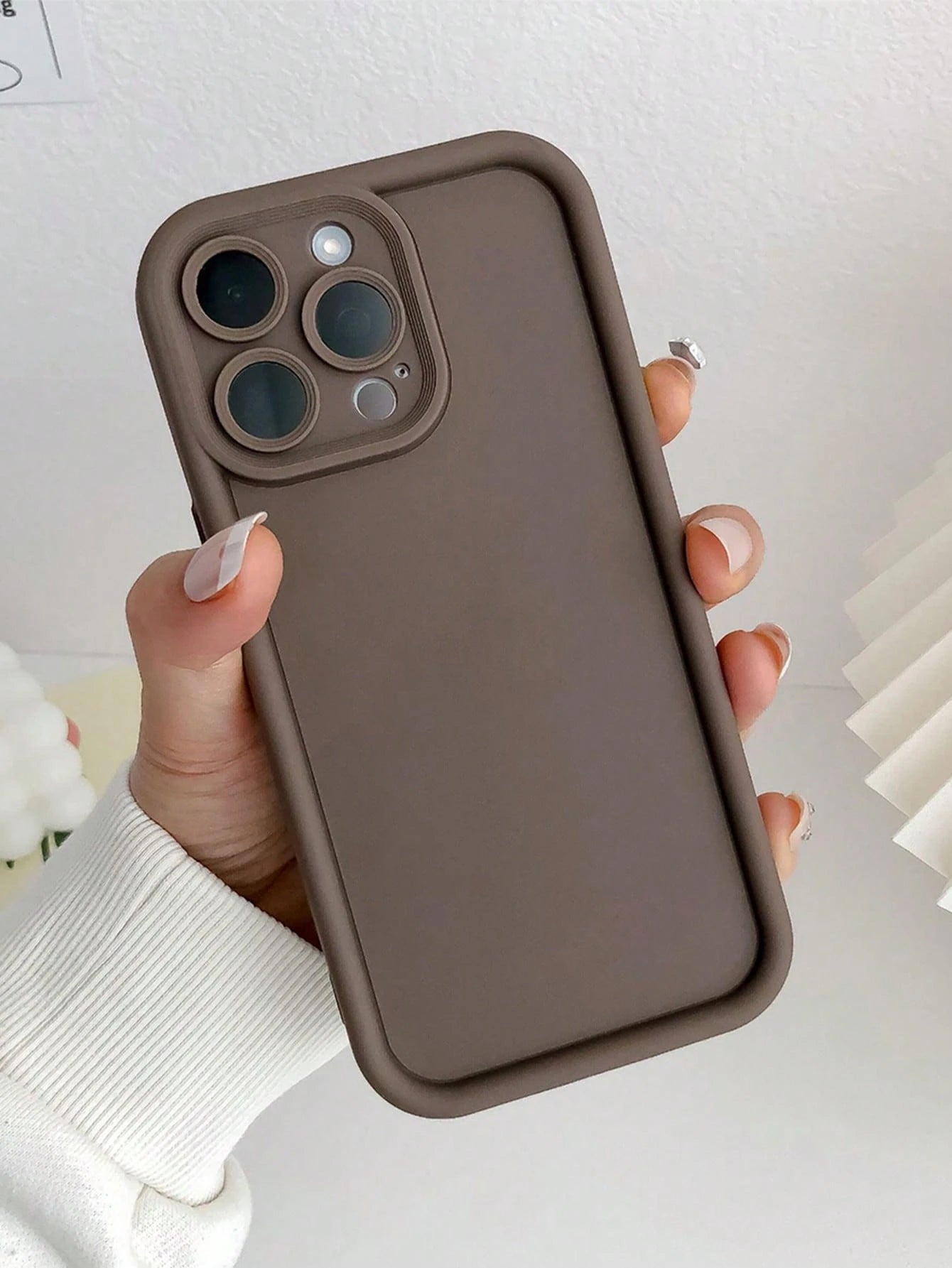 Minimalist Solid Black Shockproof Thick Phone Case Suitable For IPhone 17 Pro Max/17 Pro/17 Air/17/16 Pro Max/16/16 Pro/16 Plus/16E/15/15 Plus/15 Pro/15 Pro Max/11/12/13/14 Pro Max/XS/XR/11 Pro/11 Pro