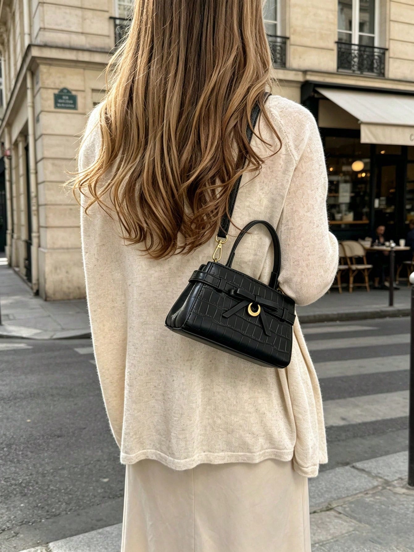 Minimalist Textured Embossed Mini Handbag With Gentle Bow Design And Metal Hardware, Versatile Crossbody Bag For Daily Outings, Suitable For Shopping, Wallet, Young Women, College Students, Newcomers