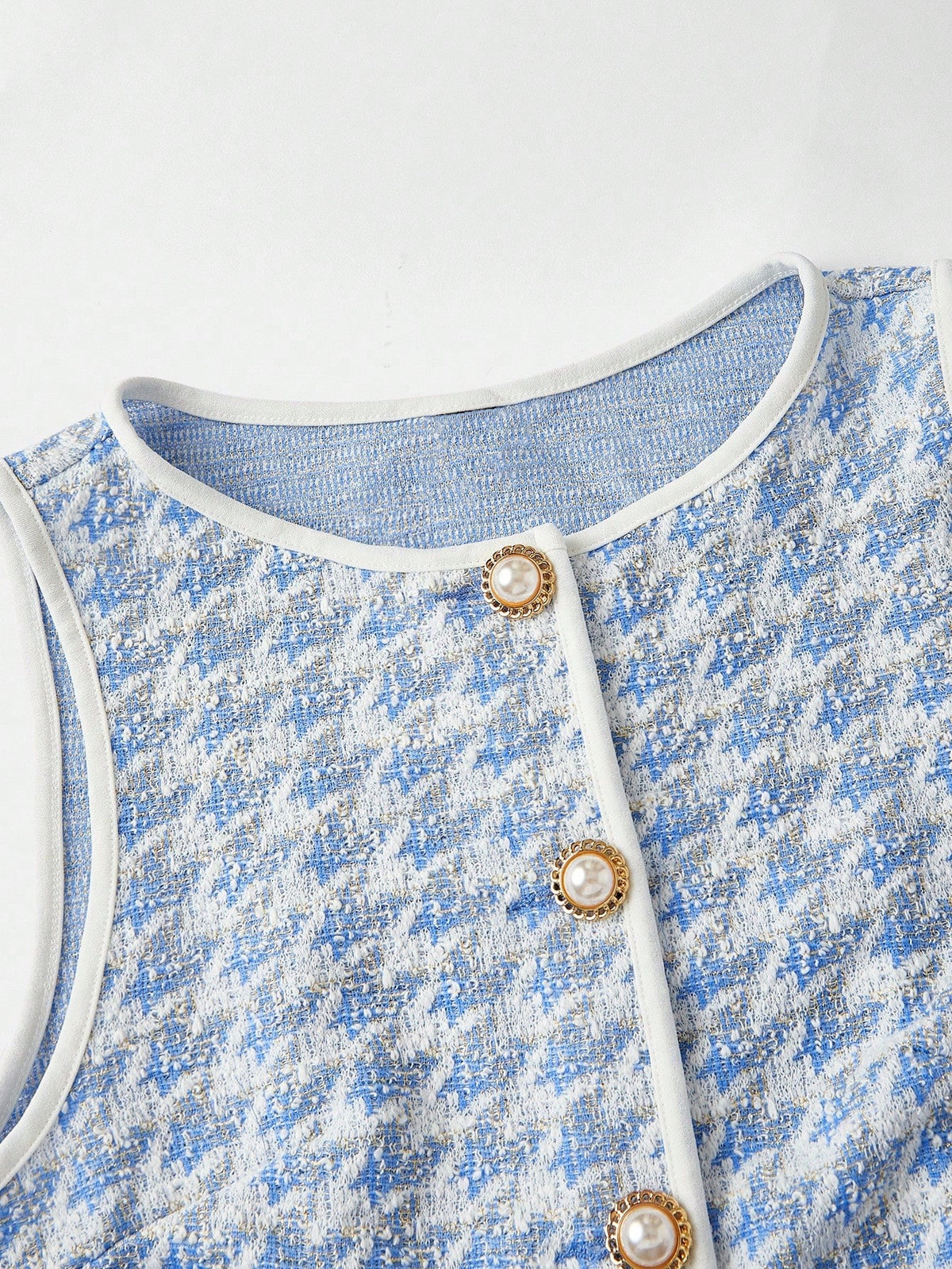 MOD 1pc Women Houndstooth Single-Breasted Vintage Knit Top White