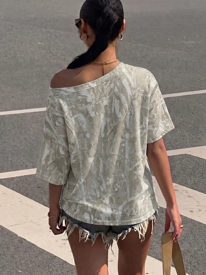 Muchica Casual Minimalist Street Style Faux Washed Effect Branch Camouflage All-Over Print One-Shoulder Drop Shoulder Short Sleeve Loose Fit Women's T-Shirt Suitable For Spring And Summer