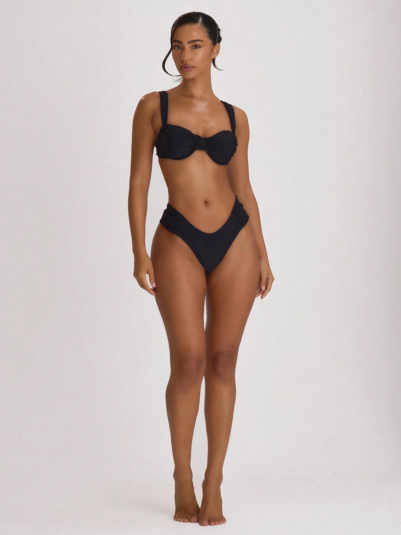 Musera Resort Underwire Thick Shoulder Ruched Cup Bikini Top Swim Vacation Holiday Summer Travel Beachwear Basics Solid Colour Swimwear Resort Core