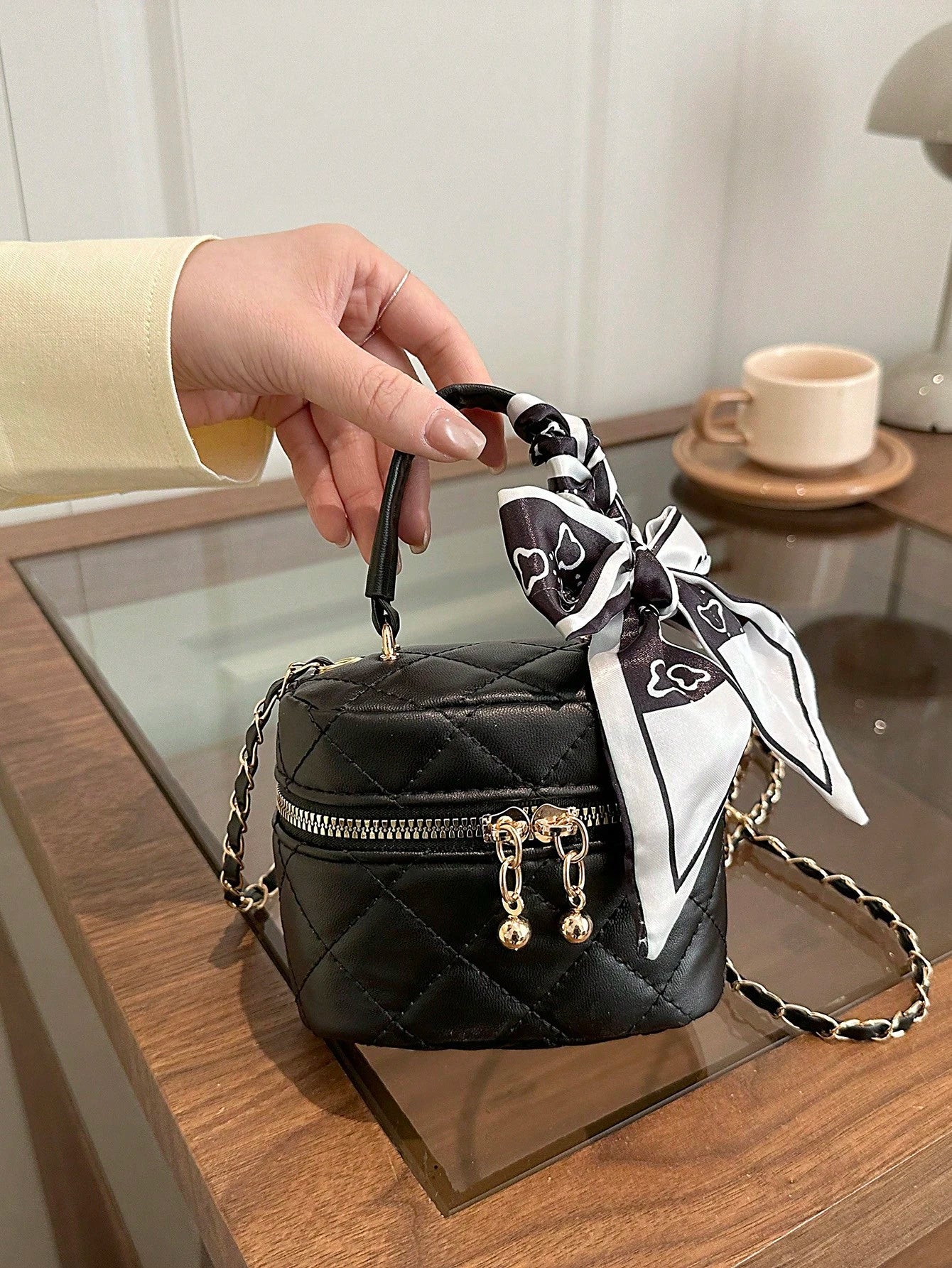New Fashion Classic Multifunctional PU Waterproof Fabric Quilted Women's Handbag