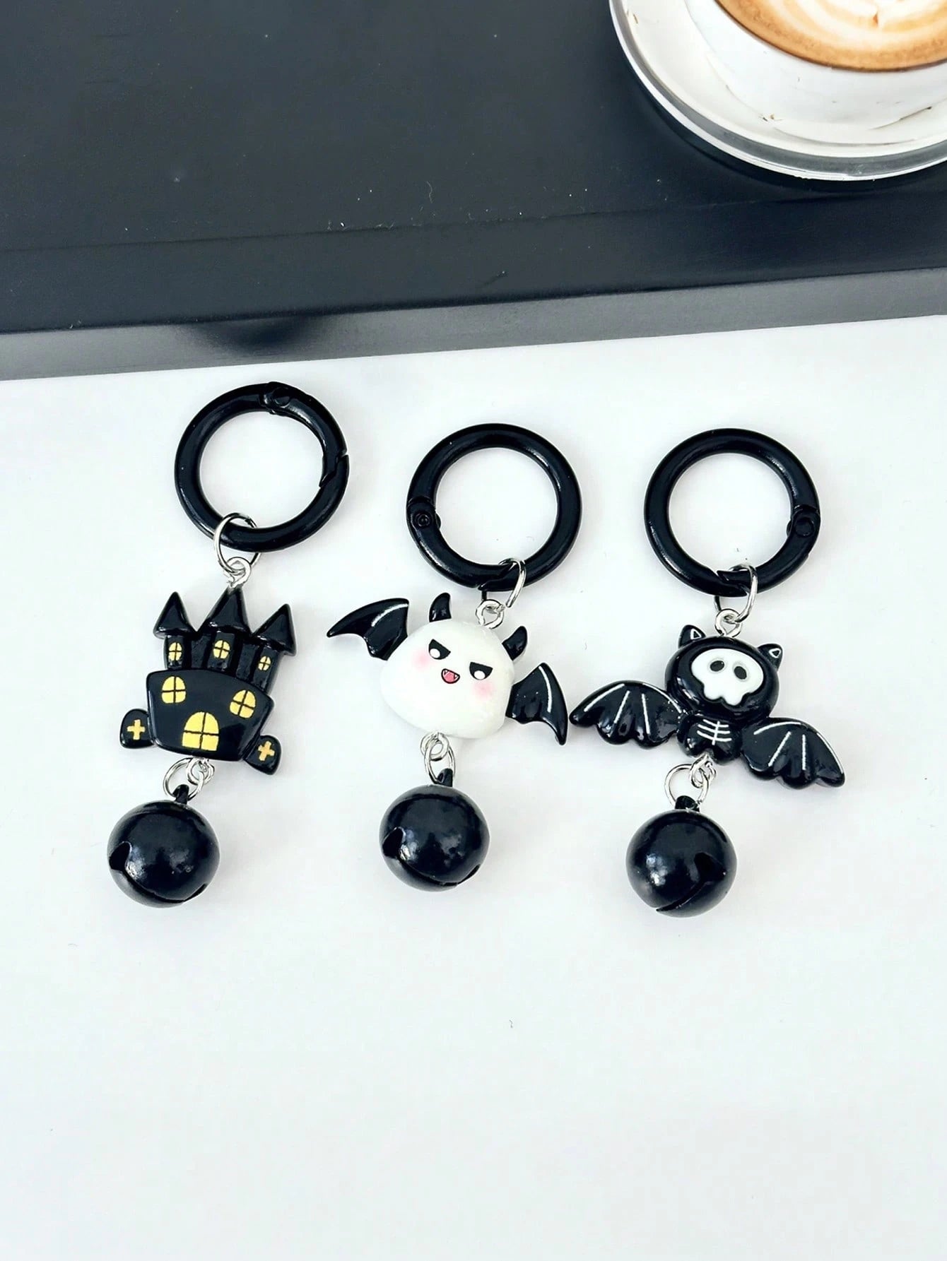 New Holiday Acrylic Keychain, Cute Ghost Bat Black Cat With Bell, Minimalist INS Style Fun Bag Charm
