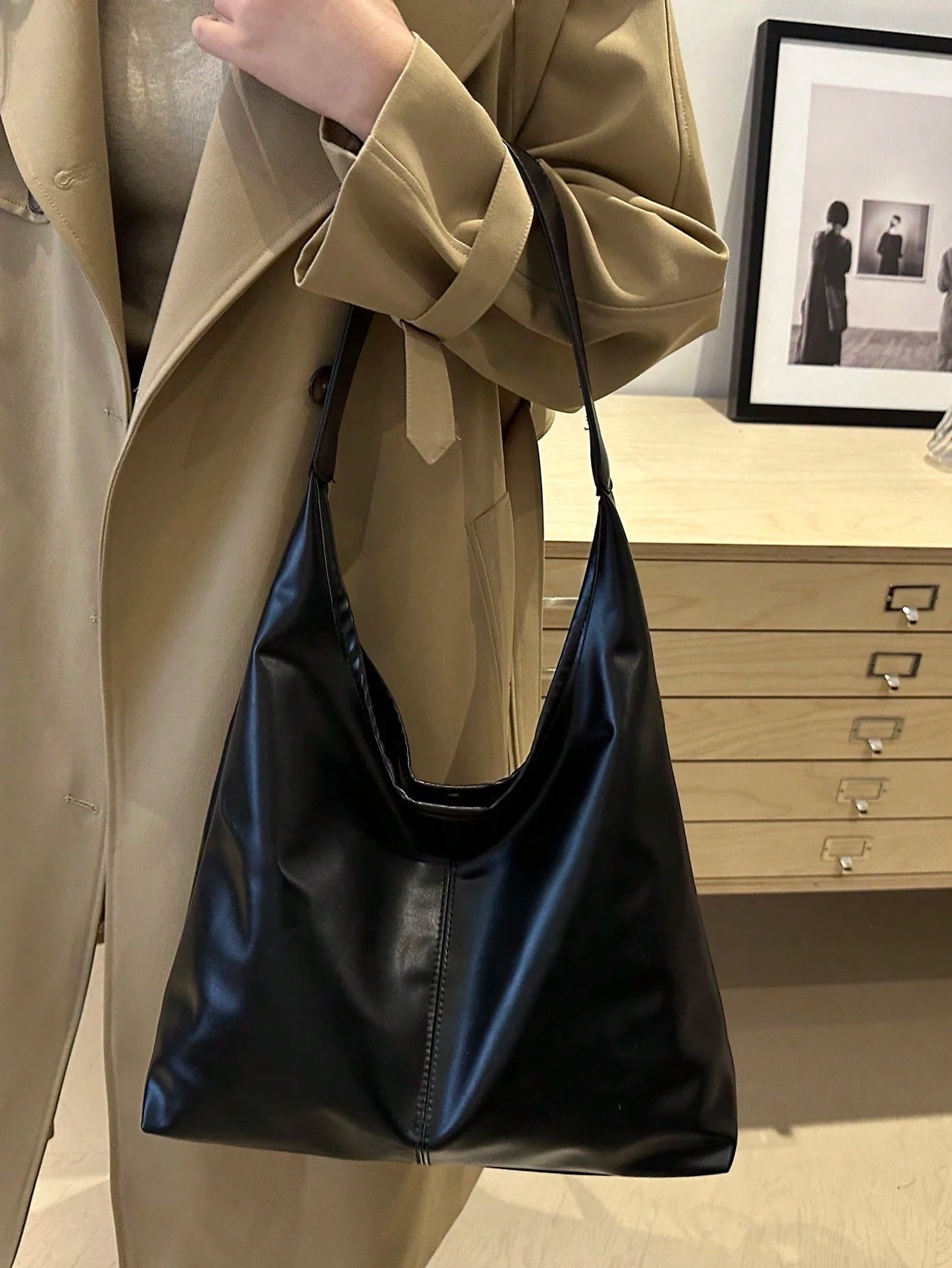New Large Tote Bag For Women, Fashionable Design Shoulder Bag With Premium Texture
