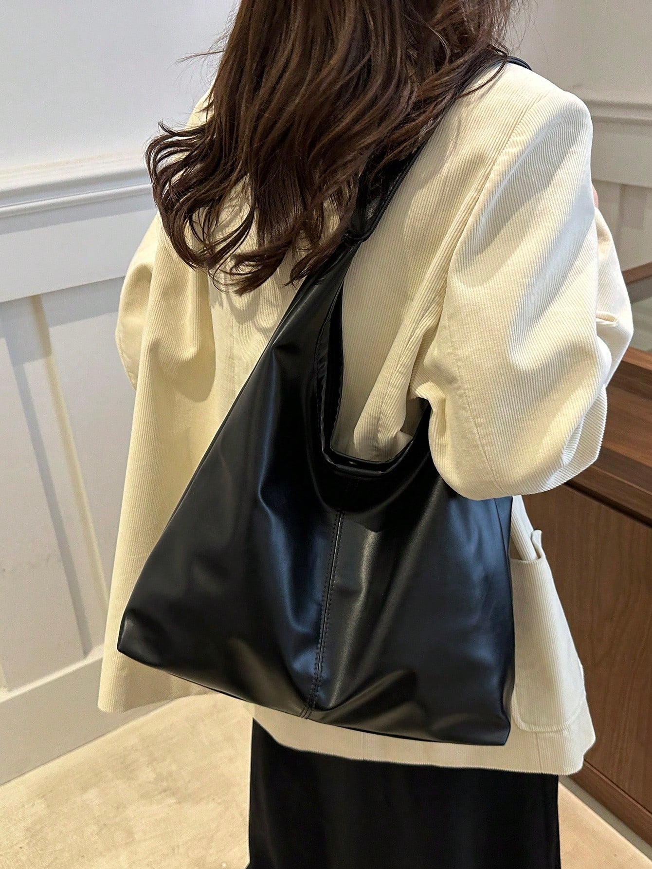 New Large Tote Bag For Women, Fashionable Design Shoulder Bag With Premium Texture