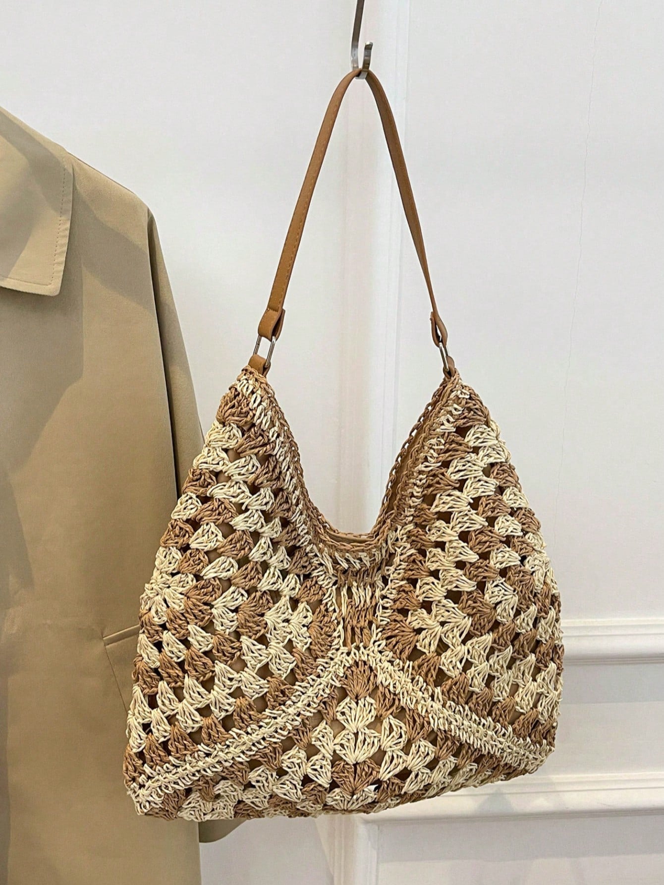 New Stylish Sweet Woven Straw Bag, Fashion Ins Woven Paper Rope Shoulder Bag, Bohemian Style Beach Bag
