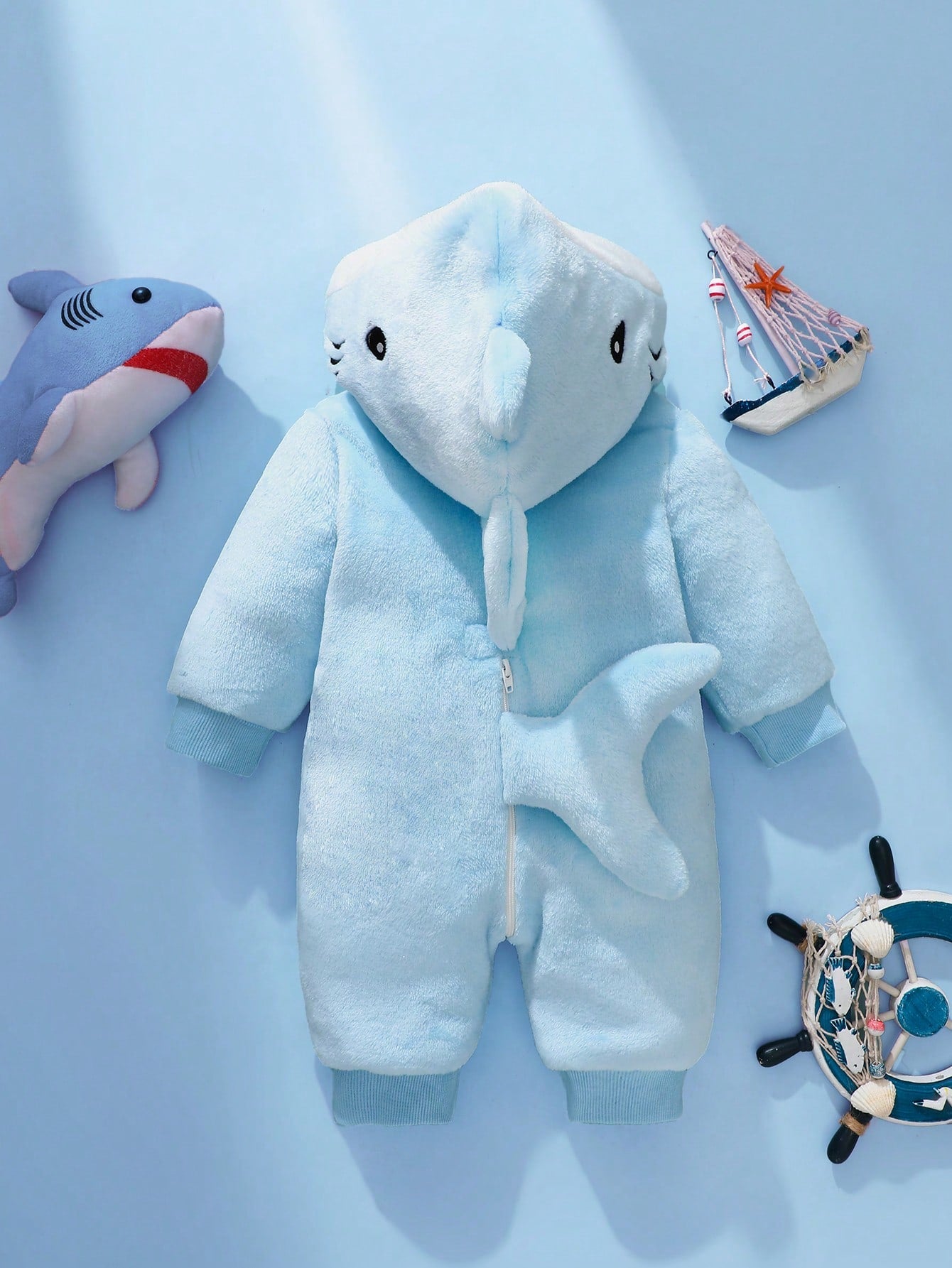 Newborn Shark Shaped Outfit, Cute Plush Shark Shaped 3D Hat, Embroidered Shark Face, Long Sleeve Jumpsuit For Baby