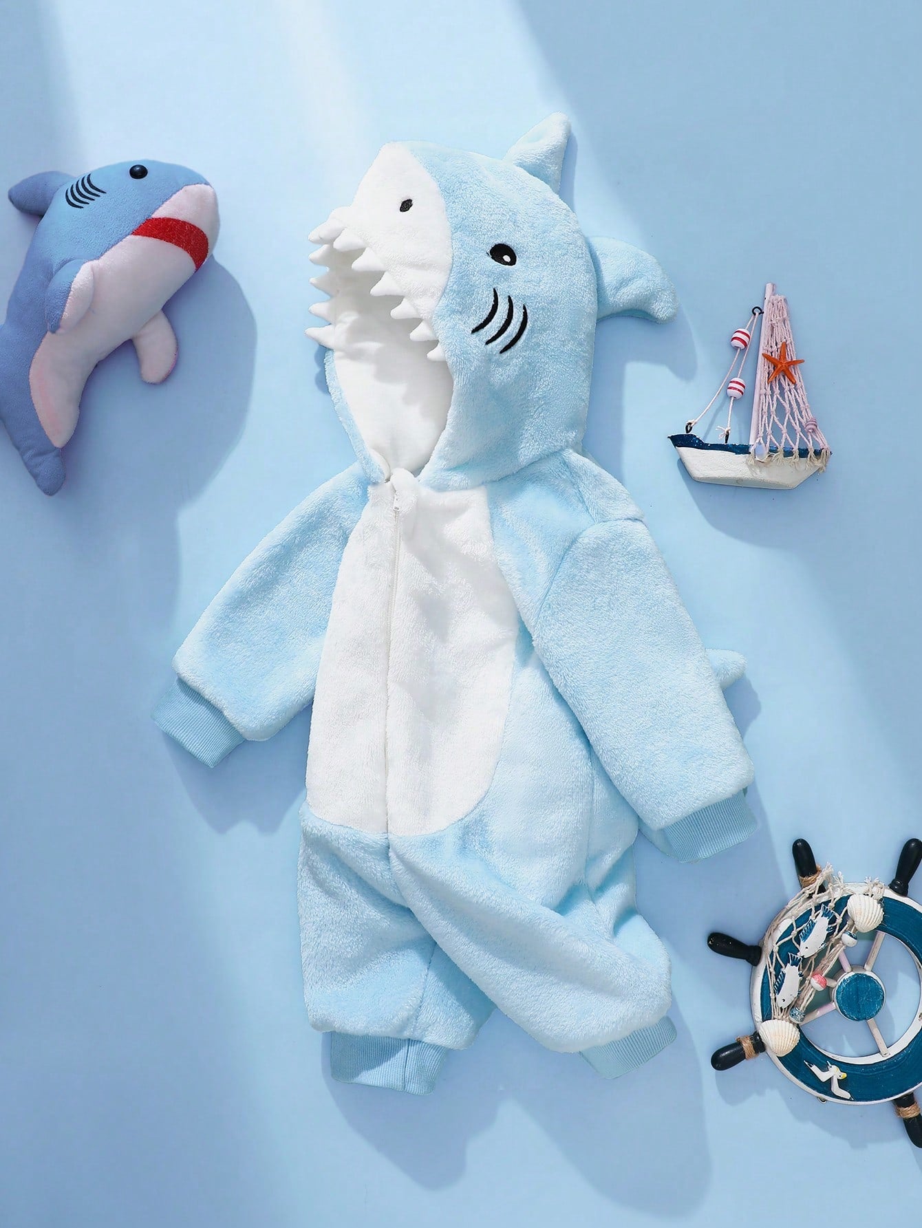 Newborn Shark Shaped Outfit, Cute Plush Shark Shaped 3D Hat, Embroidered Shark Face, Long Sleeve Jumpsuit For Baby
