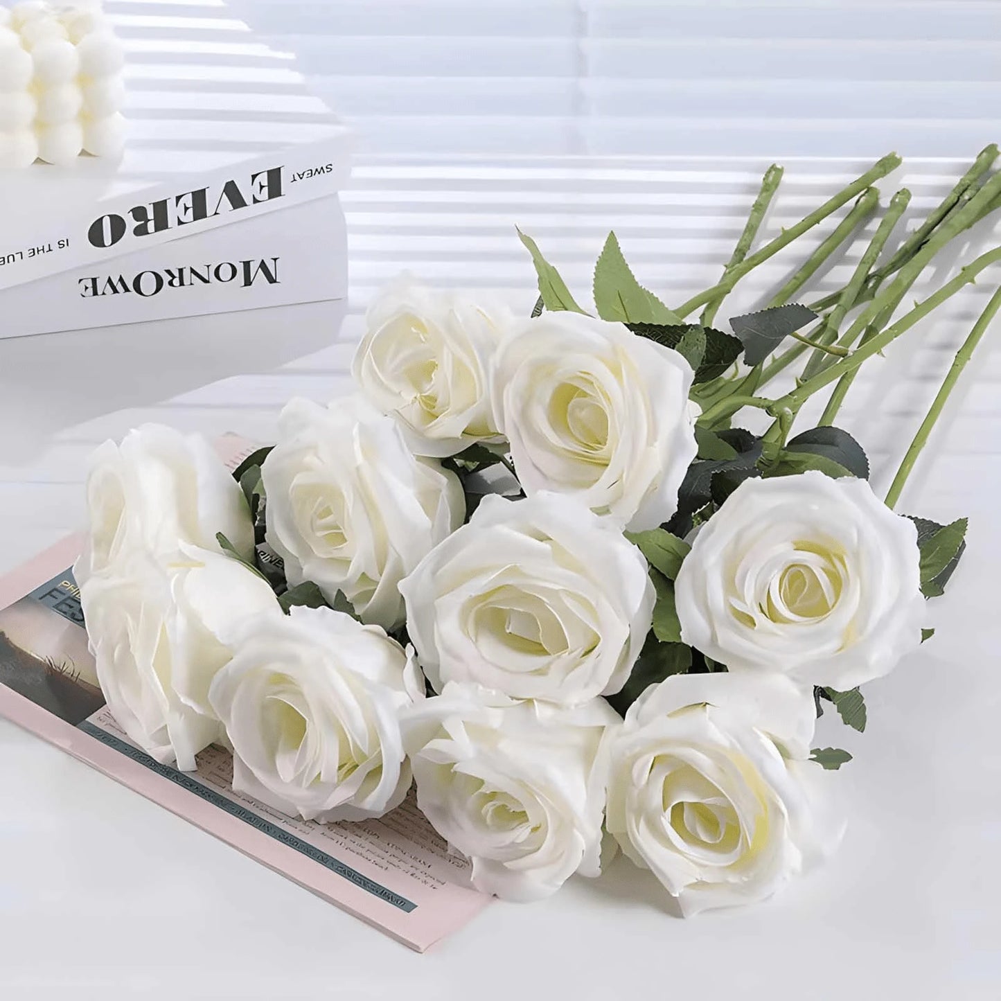 Oaoleer 1PC Artificial Roses Bulk Velvet Silk White Roses White Roses For Wedding Centerpieces Bridal Bouquet Mohter's Day Valentine's Day Home Decor