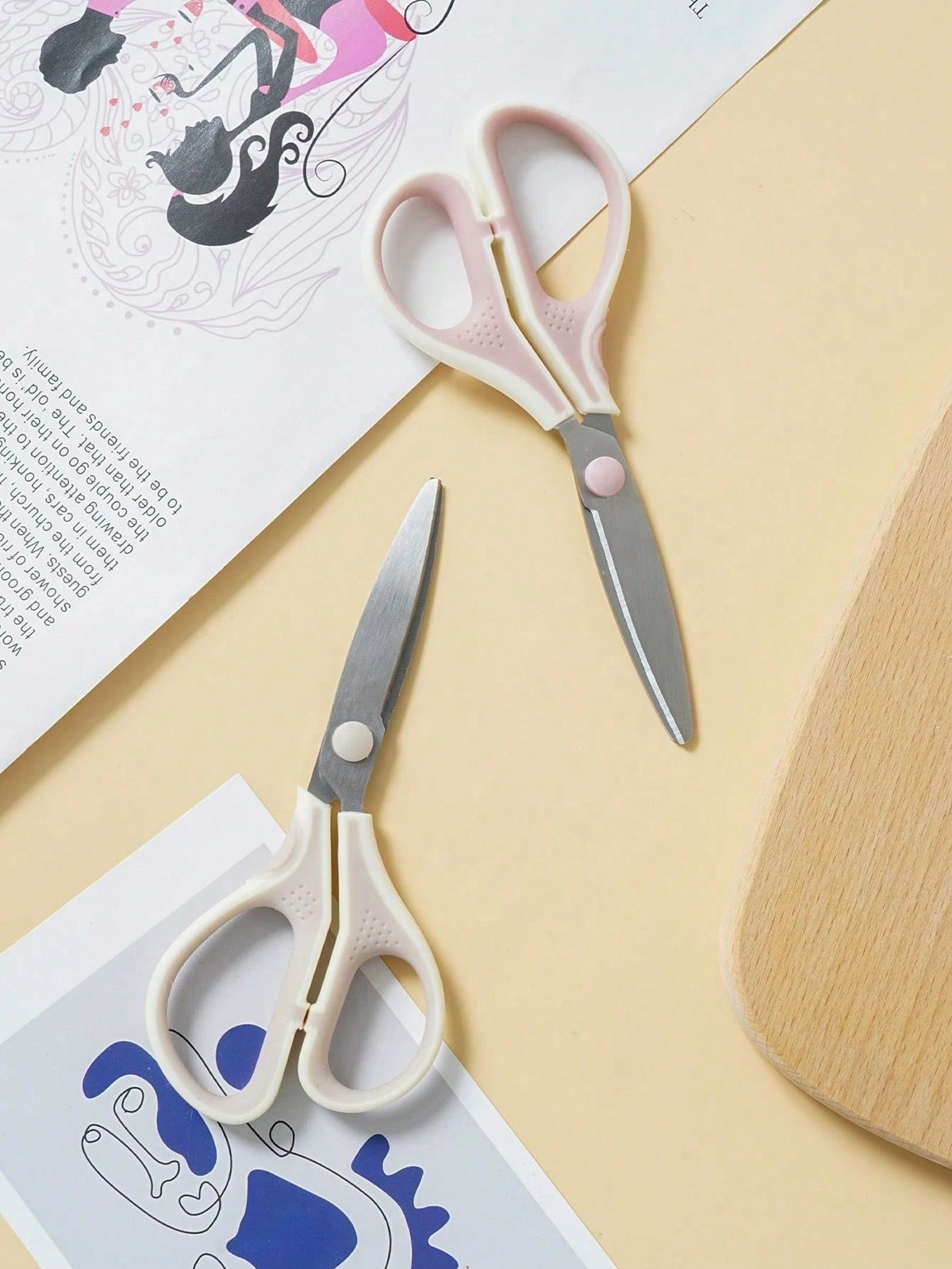 (Oule) Multi-Purpose Stainless Steel Scissors For School, Office And Home Use- Durable, Portable, Multi-Purpose Craft And Paper Cutting Tool With Comfort Handle, Stationery, Office Supplies