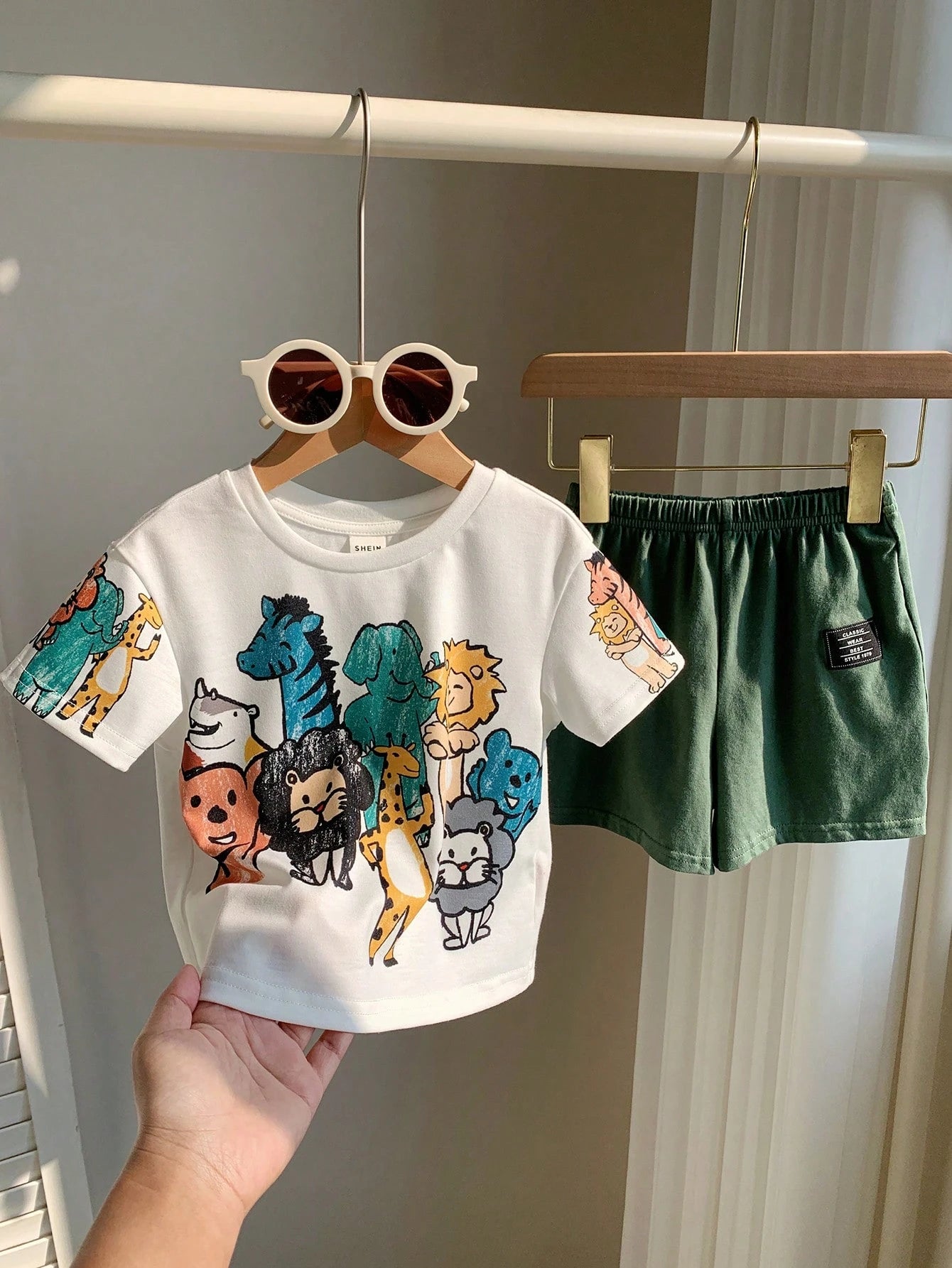 PAW Patrol Baby Boy Casual Minimalist, Soft And Comfortable, Classic Cute Cartoon Animation Pattern Print, Cute Puppy Round Neck Short Sleeve T-Shirt And Shorts 2-Piece Set, Suitable For Sprin