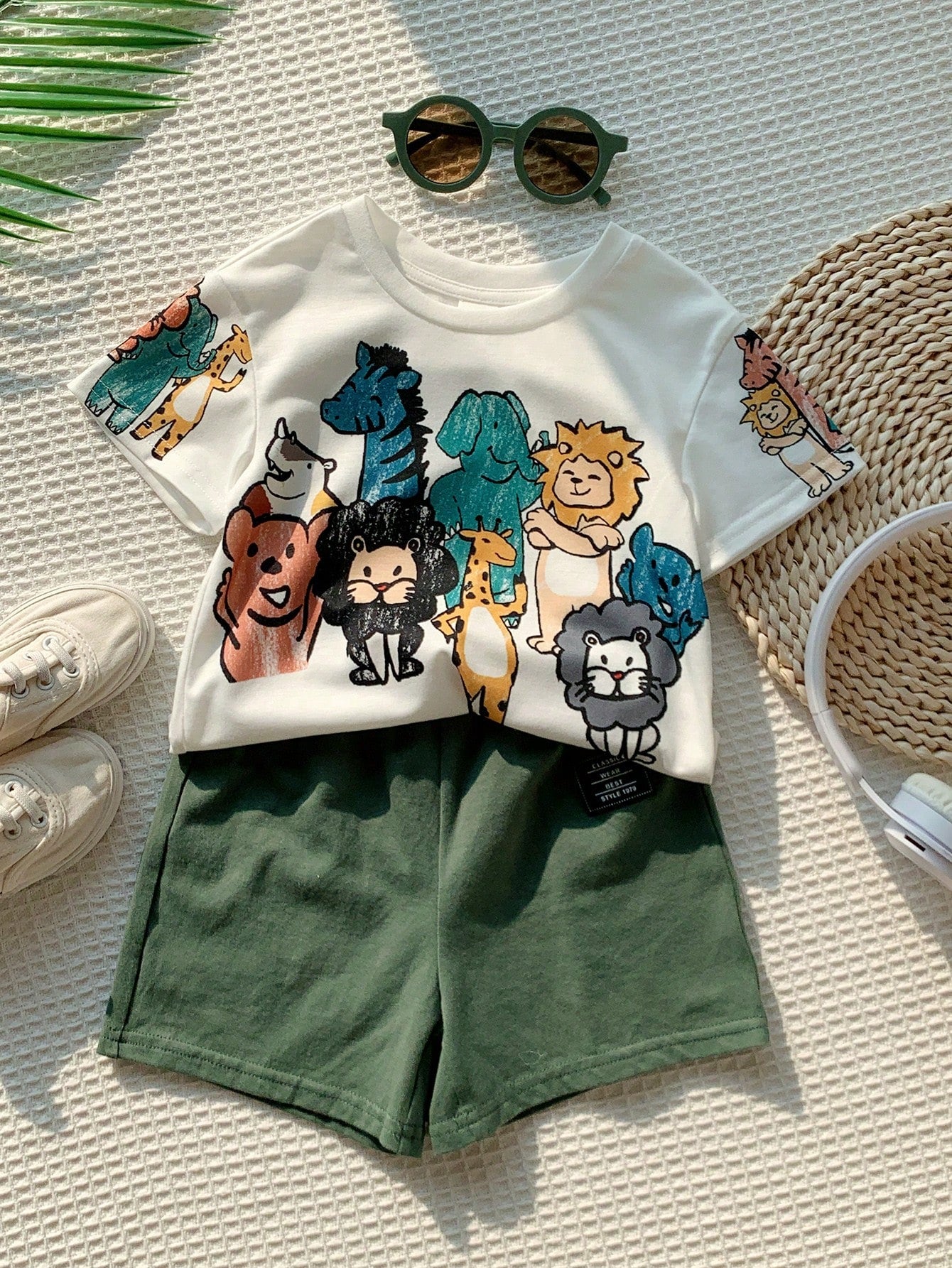 PAW Patrol Baby Boy Casual Minimalist T-Shirt Set Suitable For Summer, Classic Cute Brave Anime Pattern Print, Chase, Rubble, Puppy Patrol Beach Butter Yellow