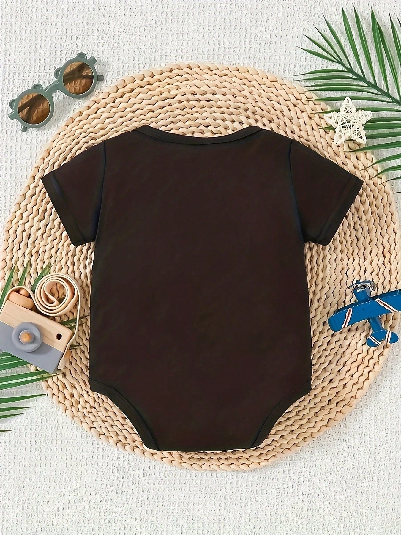 Personalized Name Short Sleeve Bodysuit For Baby Girls, Round Neck, Machine Washable, Letter, Stylish, Modern, Cute, Adorable, Casual, Unique, Ideal Gifts For Her, Baby Shower Gift, For New Moms