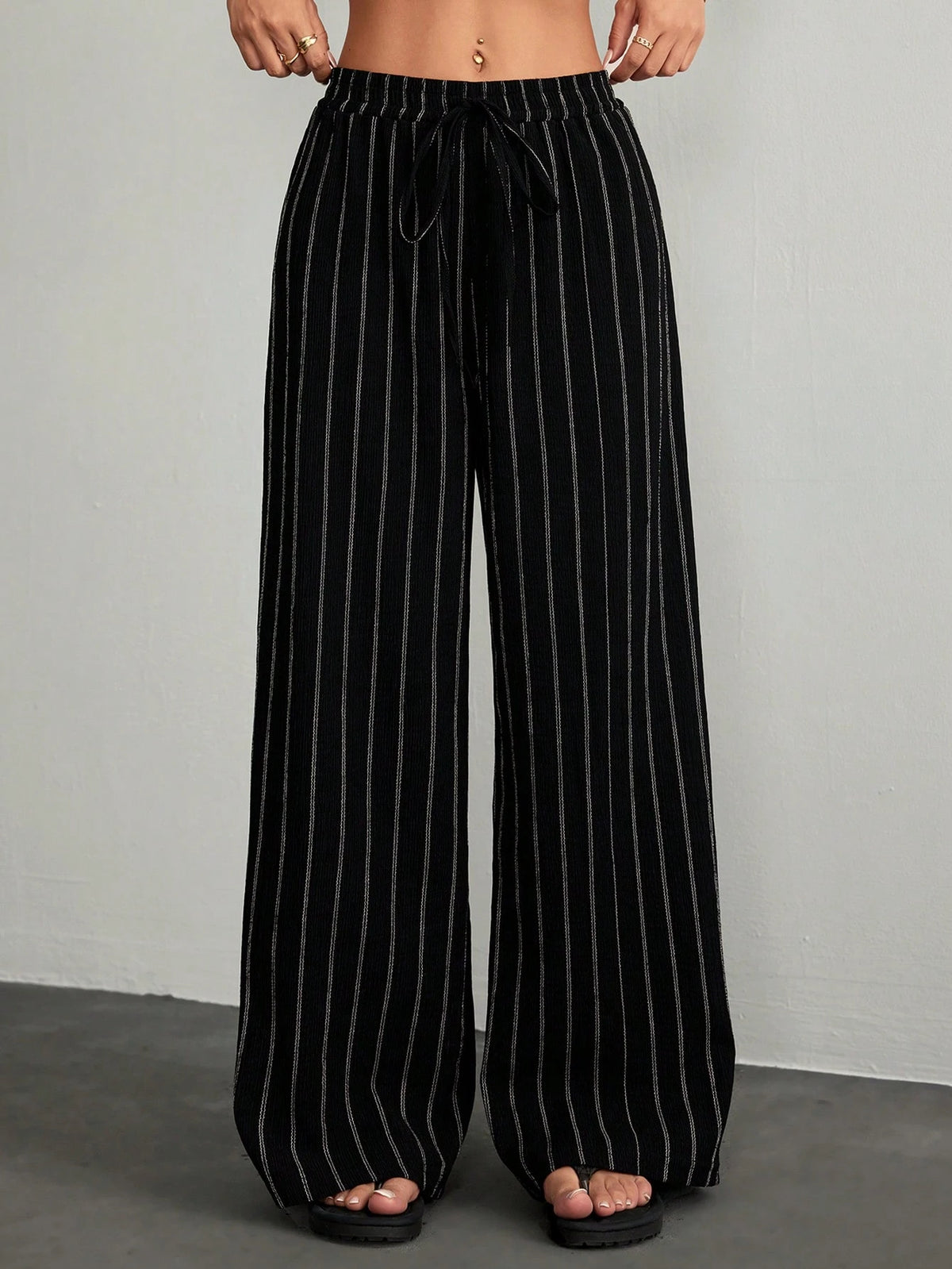 PETITE Women's Casual Commuter Striped Wide Leg Pants,Cargo Pants,Petite Women Lounge Black And White Autumn