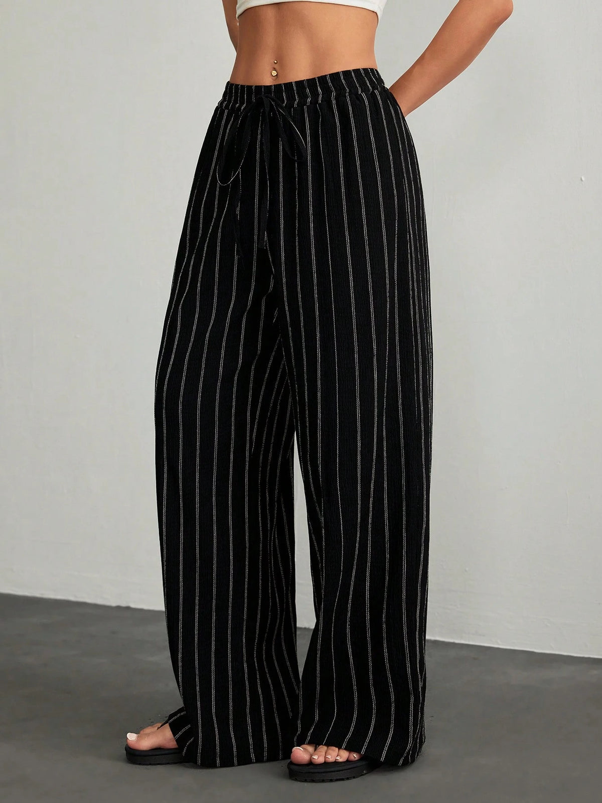 PETITE Women's Casual Commuter Striped Wide Leg Pants,Cargo Pants,Petite Women Lounge Black And White Autumn