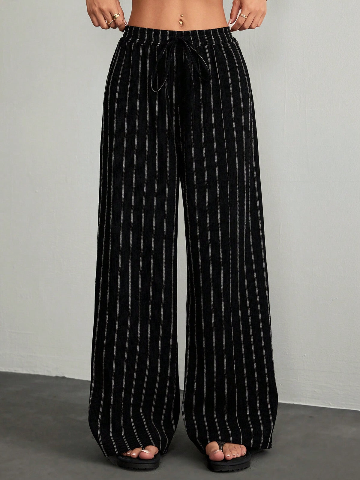 PETITE Women's Casual Commuter Striped Wide Leg Pants,Cargo Pants,Petite Women Lounge Black And White Autumn