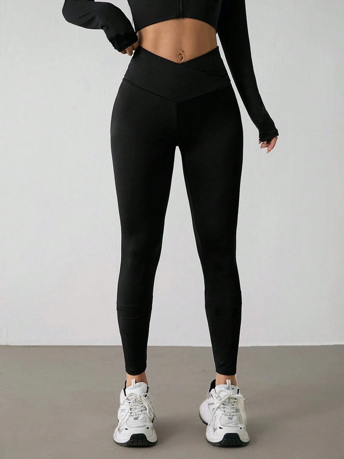 PETITE Women's Solid Color V-Waist Elastic Skinny Pants,Petite Women Gym Black Autumn Sporty