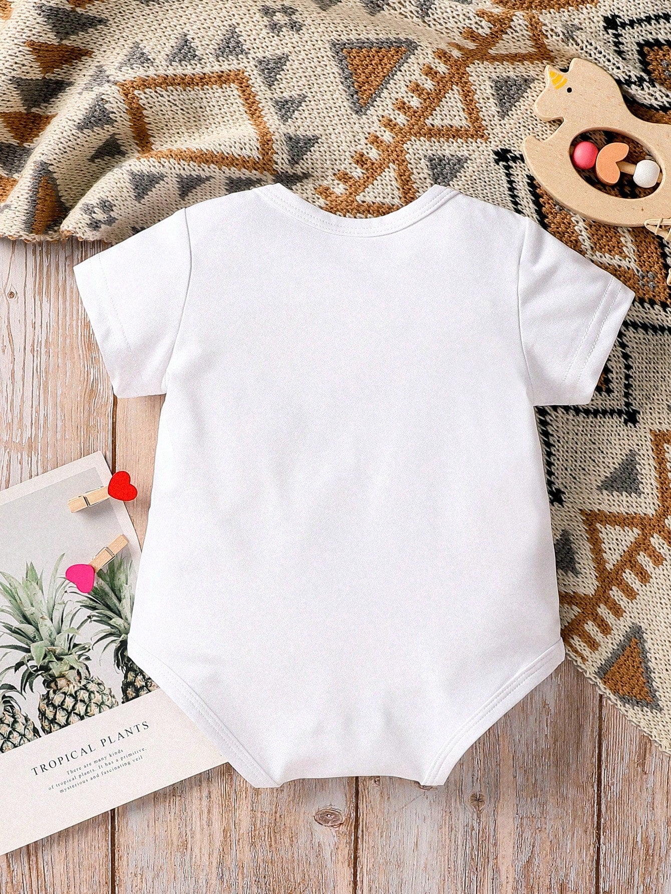 Playful Pals 1pc Baby Boy Cartoon Cute Slogan "DADDY IS MY HERO" Letter Print Short Sleeve Bodysuit, Unisex Soft Comfortable Daily Tank Top Bodysuit Father's Day