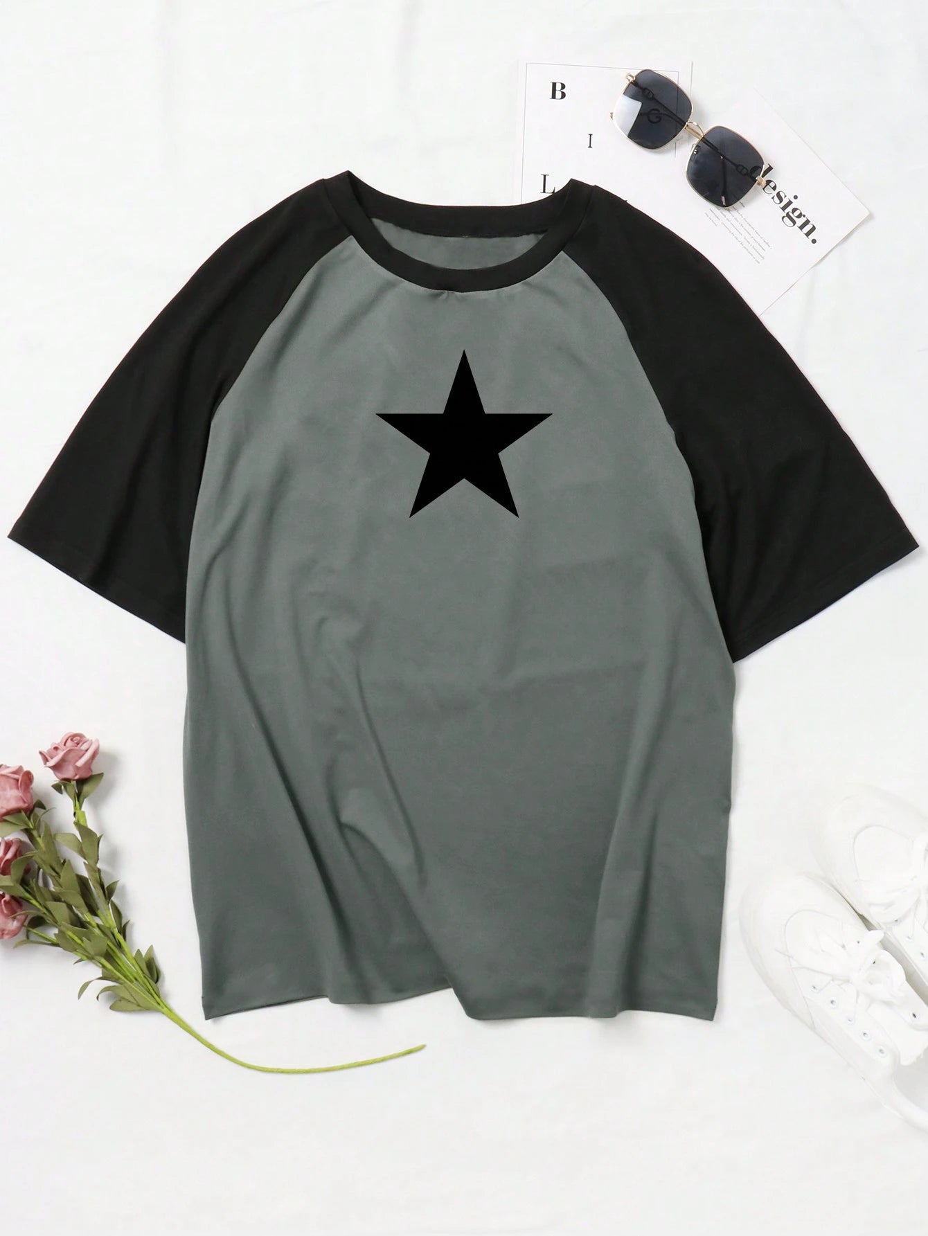 Plus Size Women's Summer Vacation Fashion Casual, Millennial, And Street Style. Loose-Fit Knit T-Shirt With Star Print. Graduation