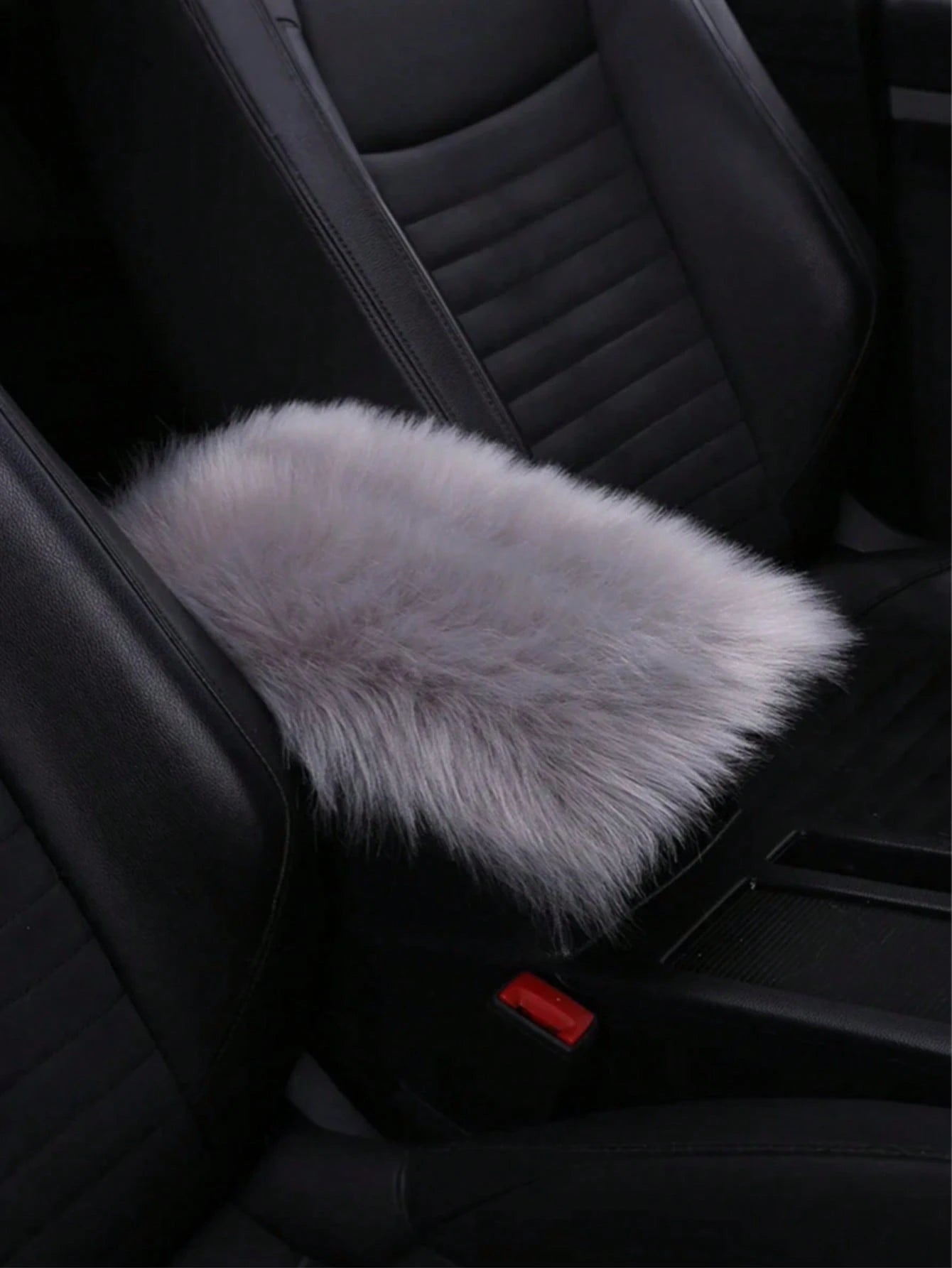 Plush Armrest Pad- Soft Plush Central Armrest Pad, Suitable For Cars, SUVs, Trucks, Universal Size, Warm Interior Pad For Winter, Non-Slip Polyester Material, Protects Console & Seats, Luxurious Faux